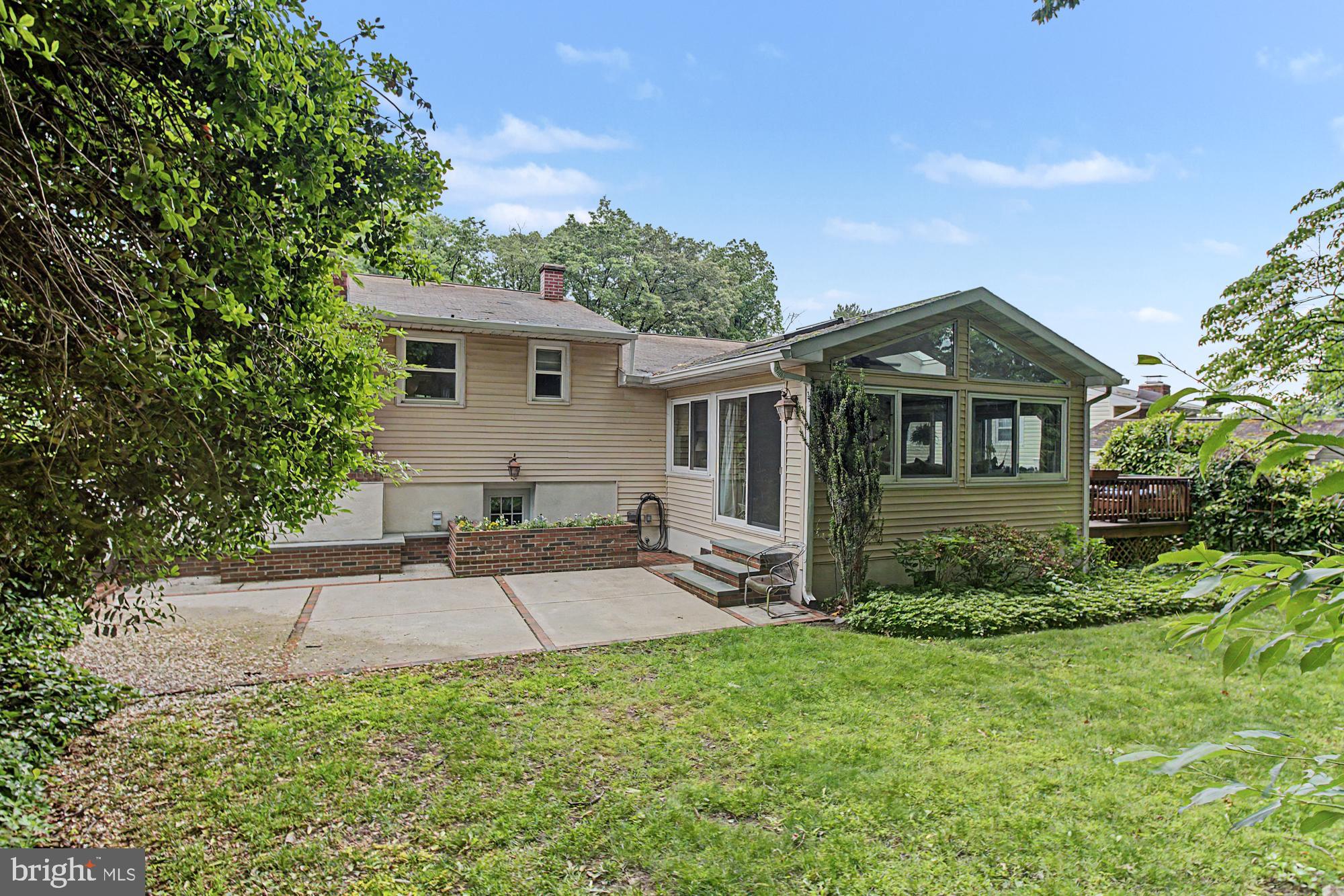 SILVERGATE VILLAGE - Residential