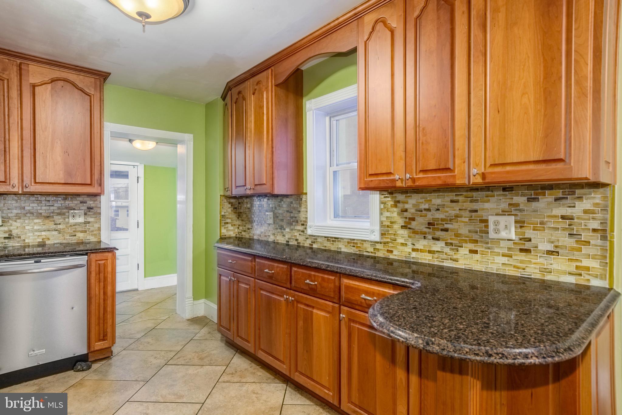 HAMPDEN HISTORIC DISTRICT - Residential