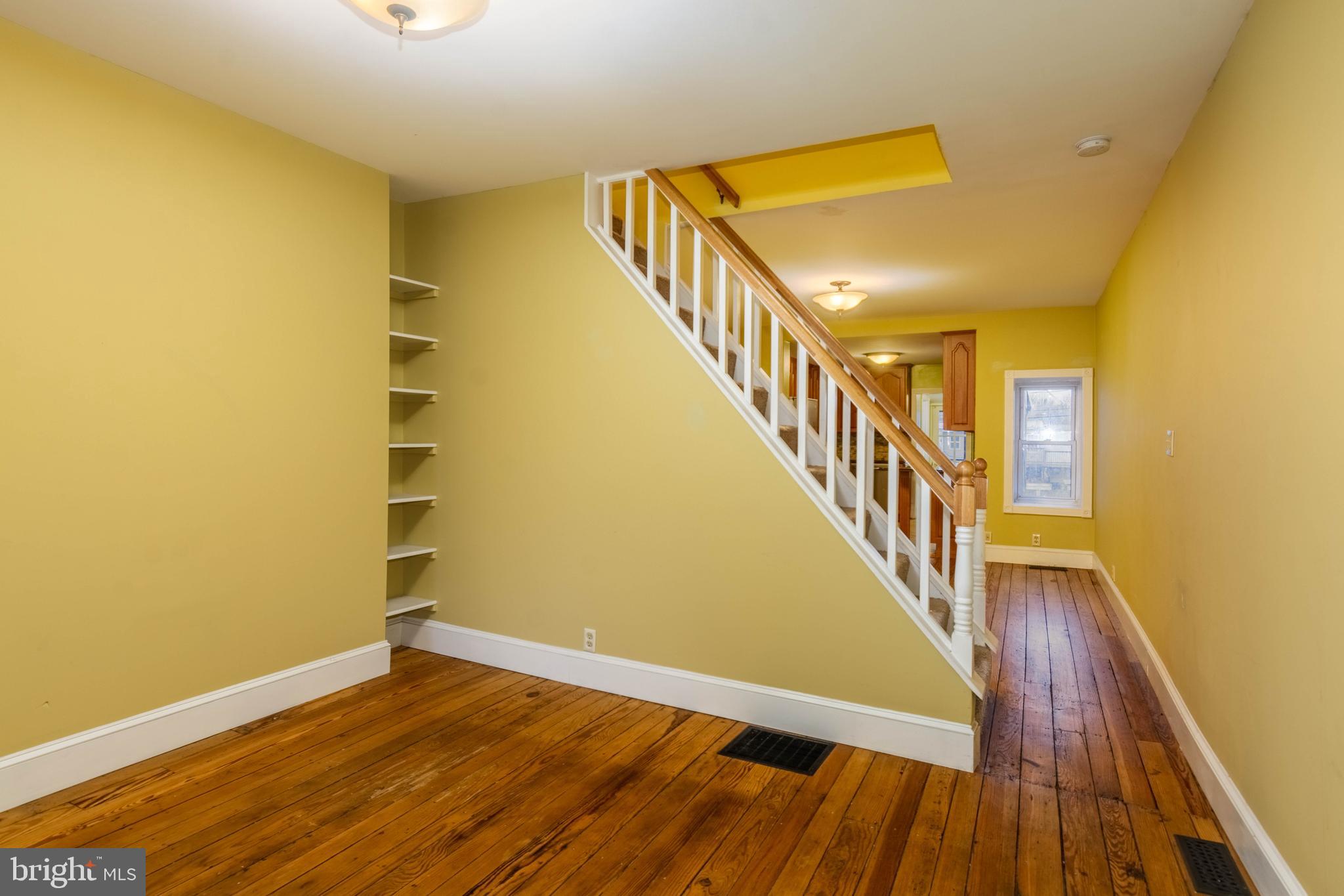 HAMPDEN HISTORIC DISTRICT - Residential