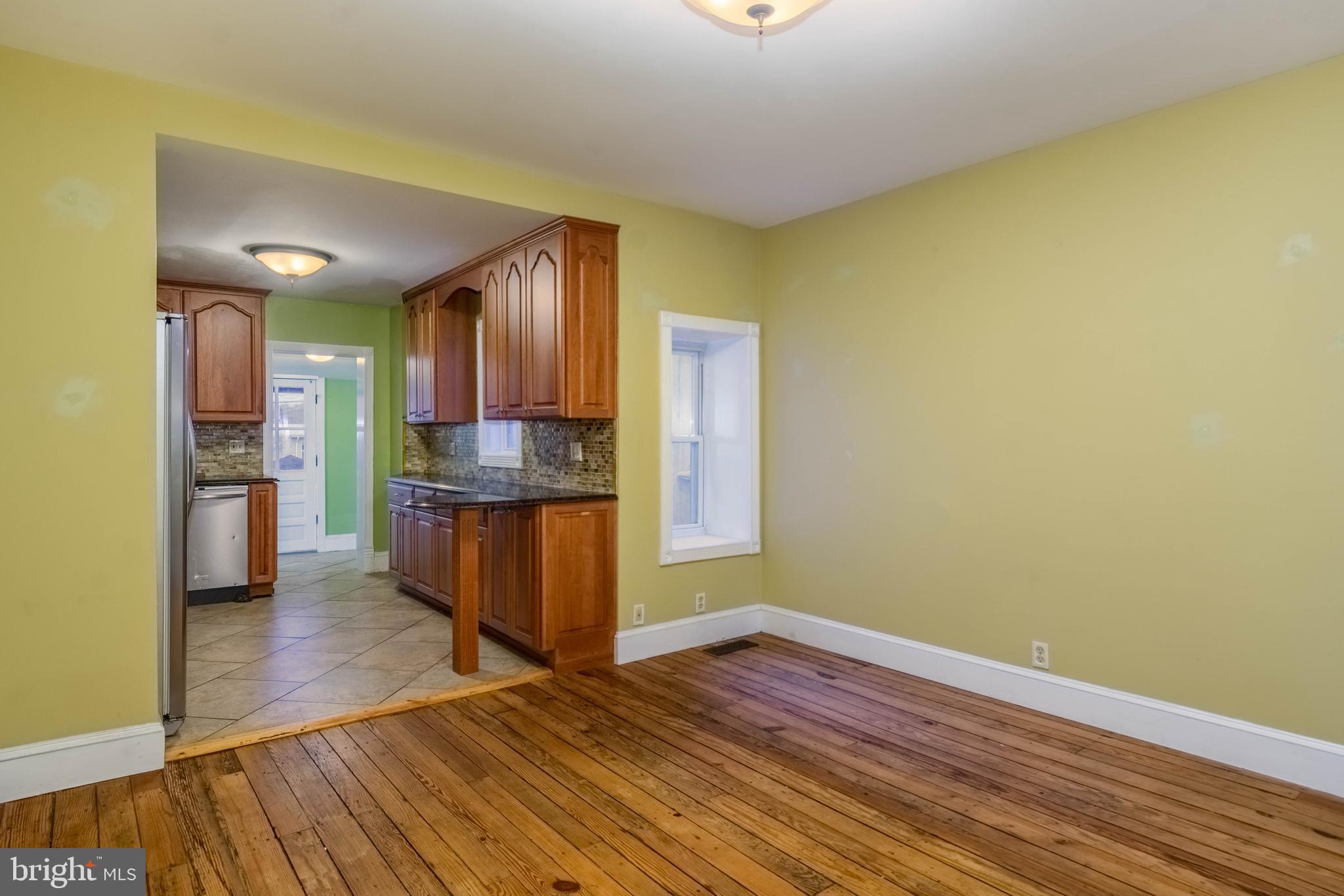 HAMPDEN HISTORIC DISTRICT - Residential