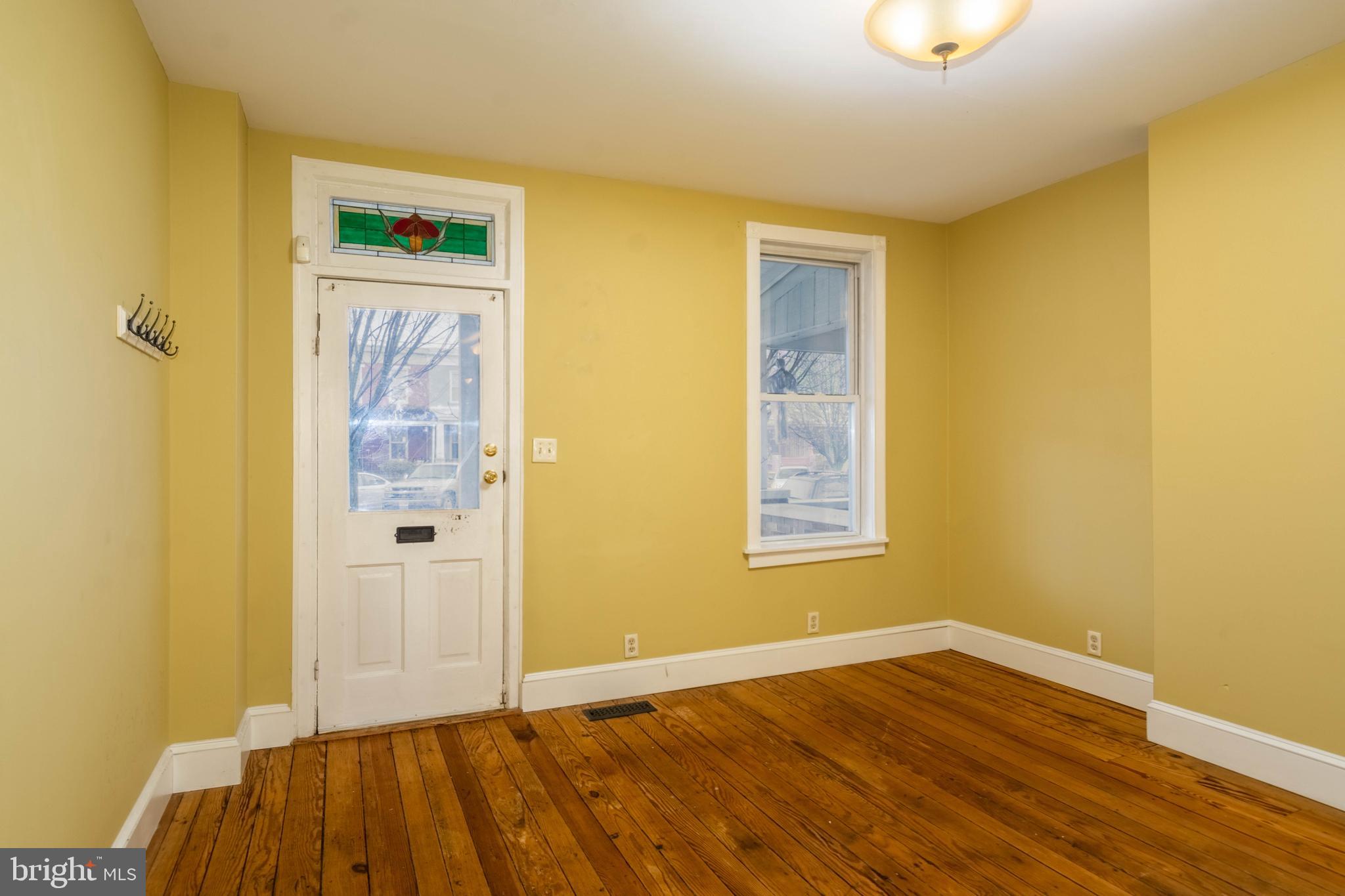 HAMPDEN HISTORIC DISTRICT - Residential