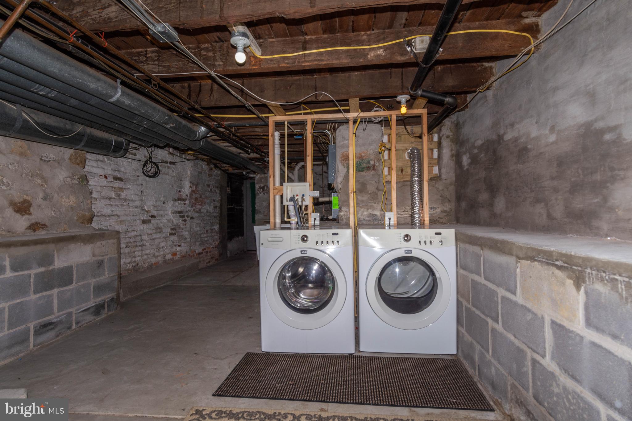 HAMPDEN HISTORIC DISTRICT - Residential