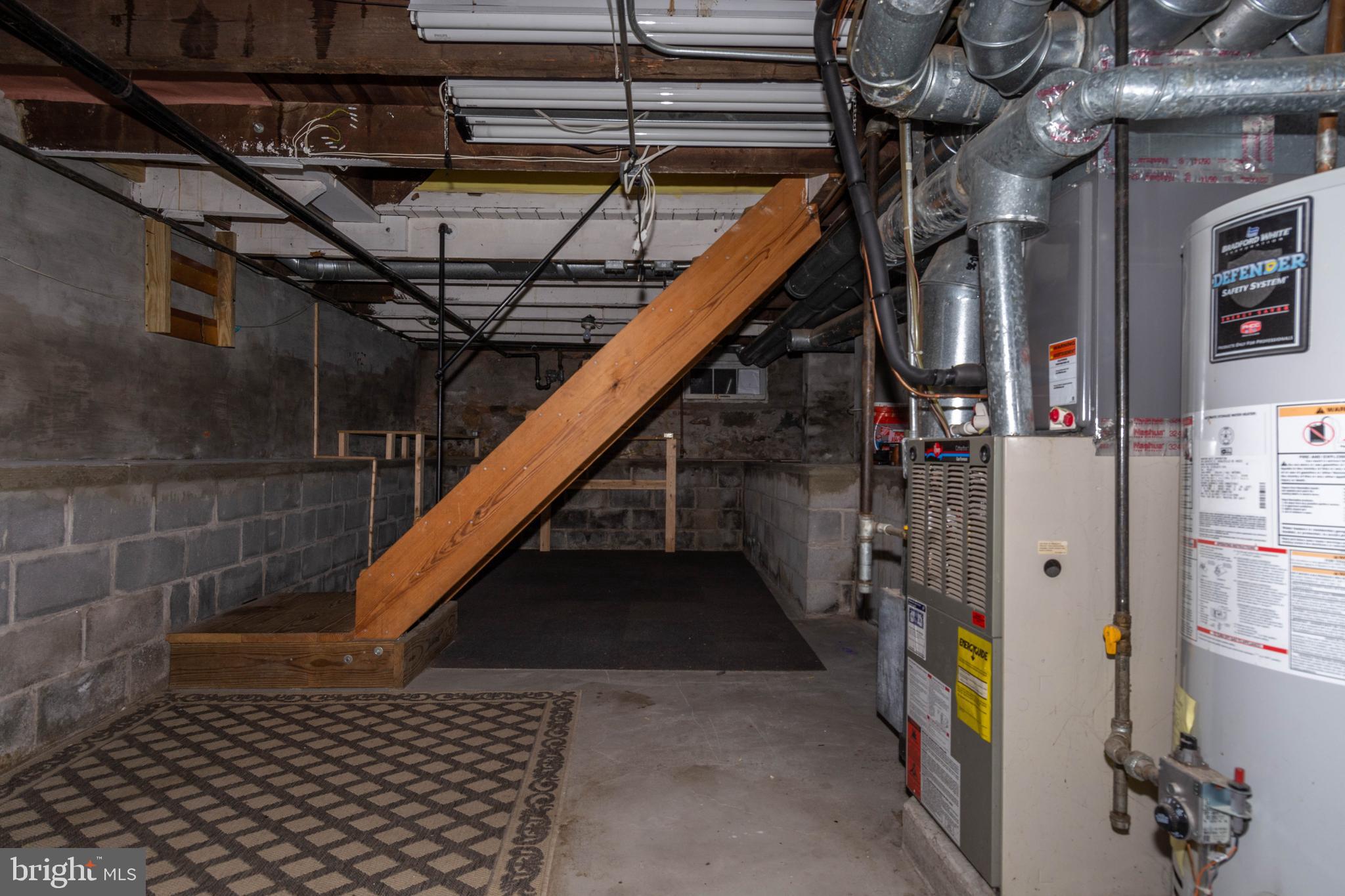 HAMPDEN HISTORIC DISTRICT - Residential