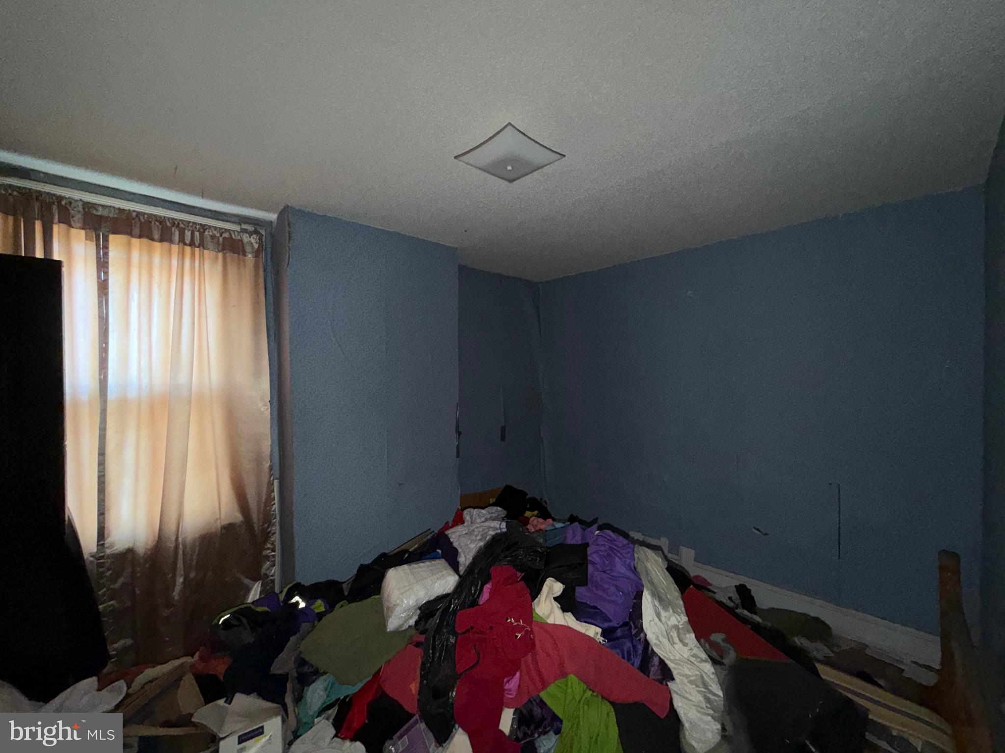 MIDTOWN EDMONDSON - Residential