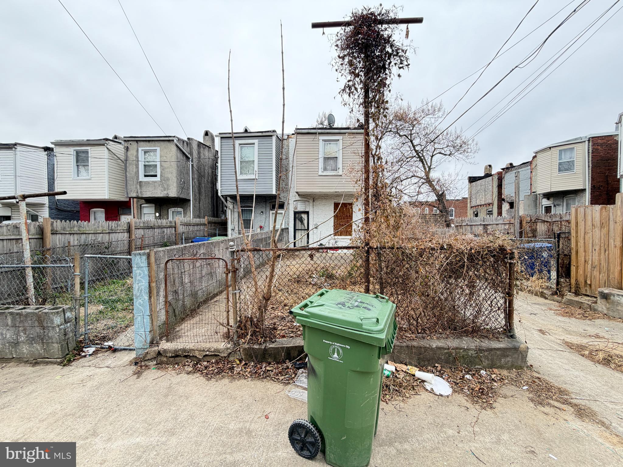 MIDTOWN EDMONDSON - Residential