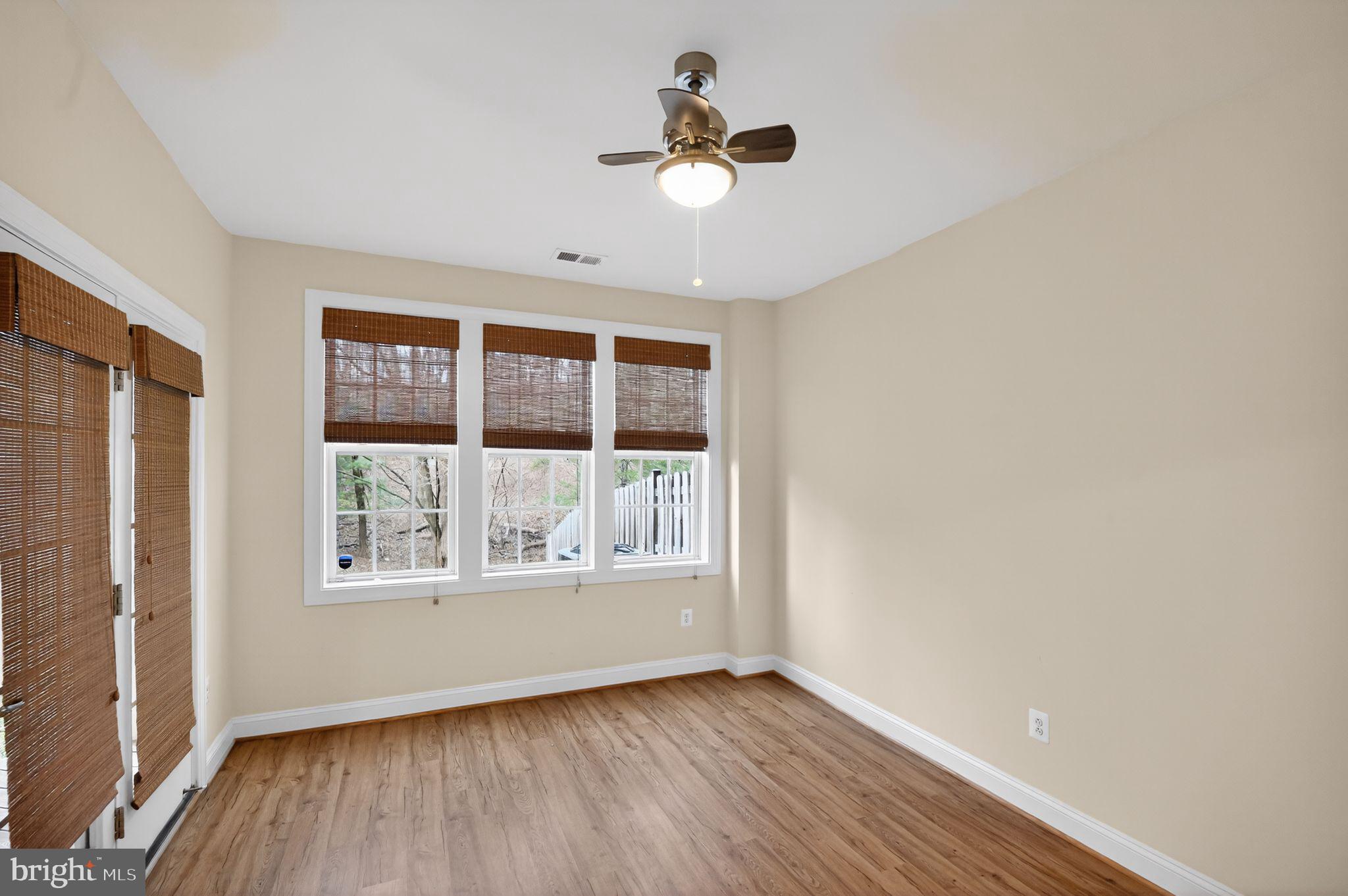 KINCAID FOREST - Residential Lease