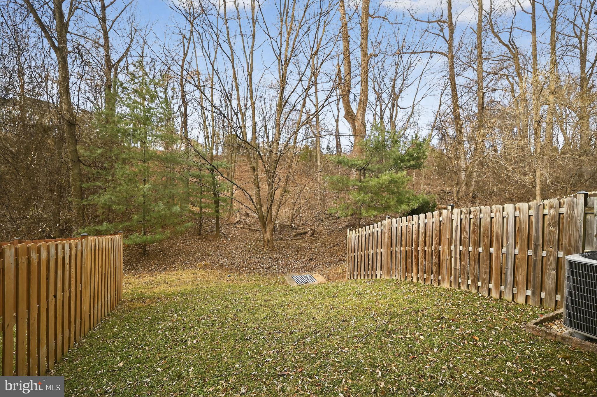 KINCAID FOREST - Residential Lease