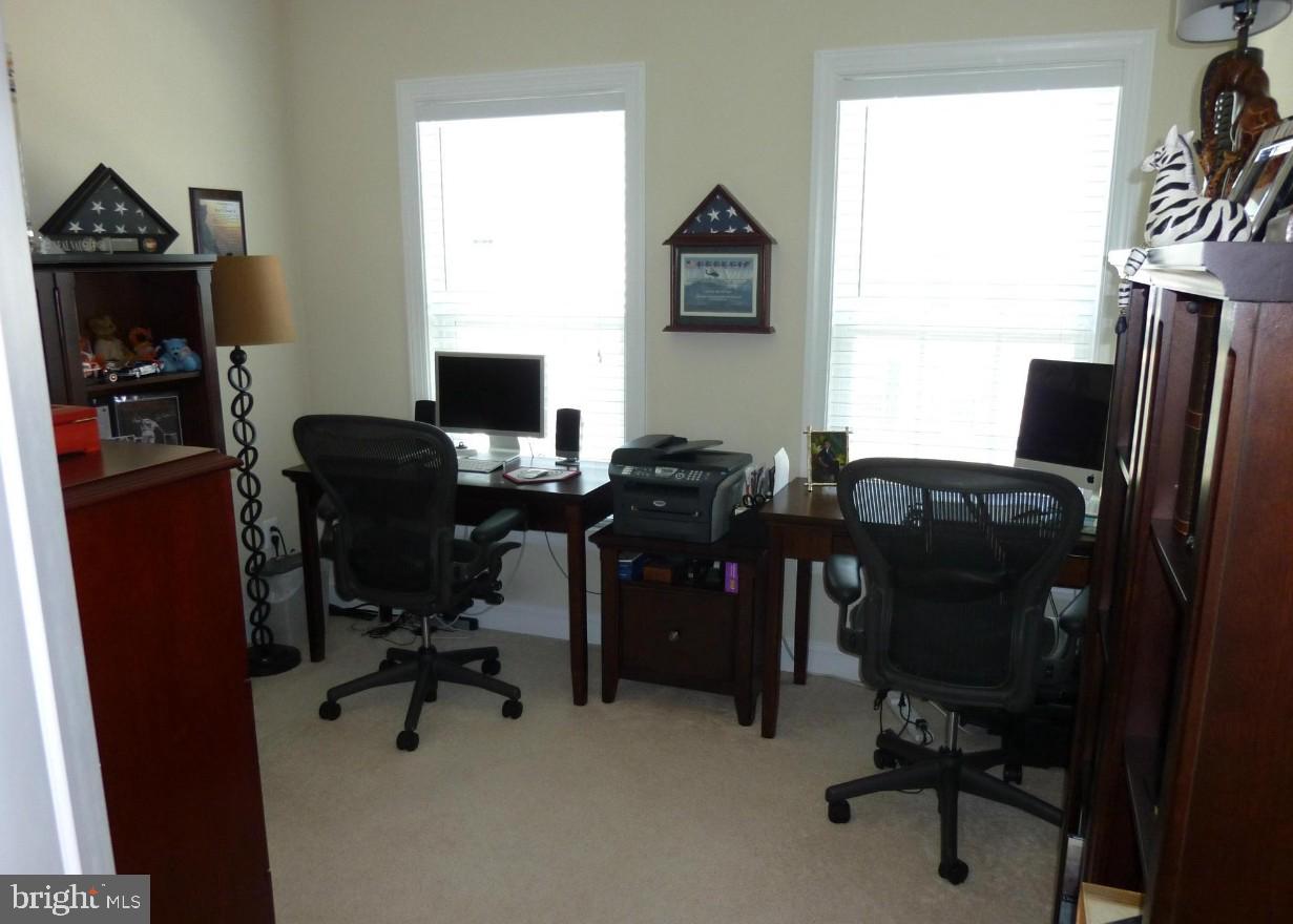 KINCAID FOREST - Residential Lease