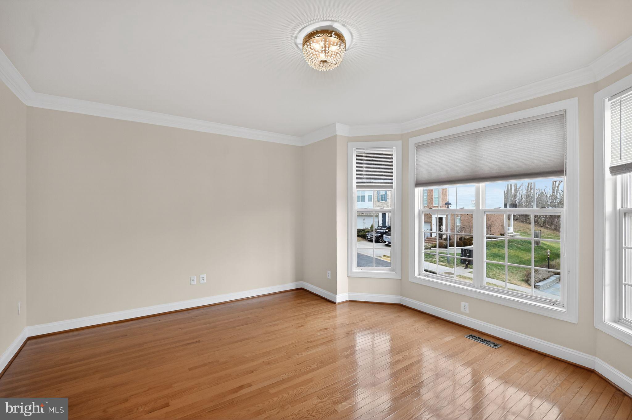 KINCAID FOREST - Residential Lease