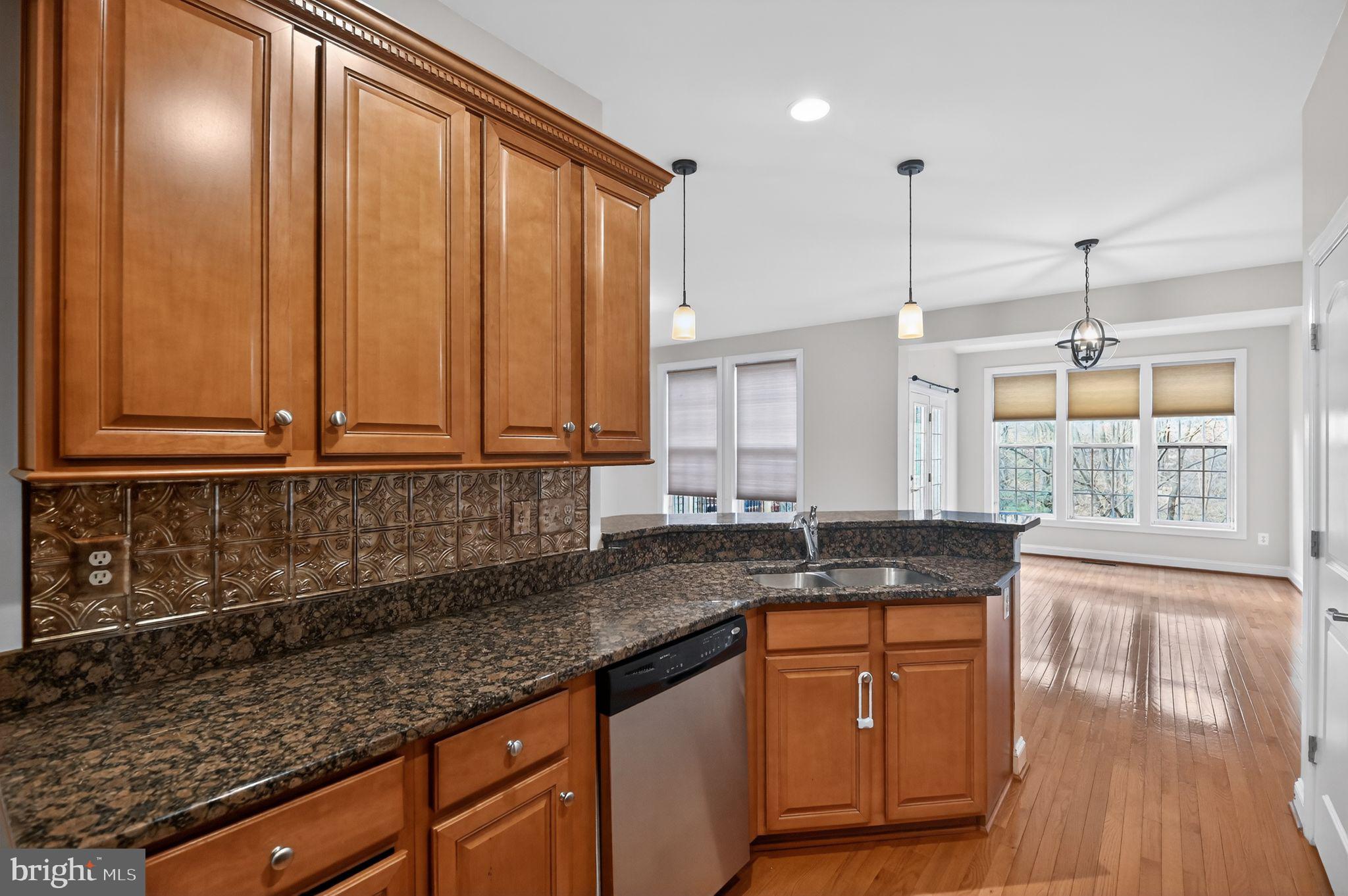 KINCAID FOREST - Residential Lease