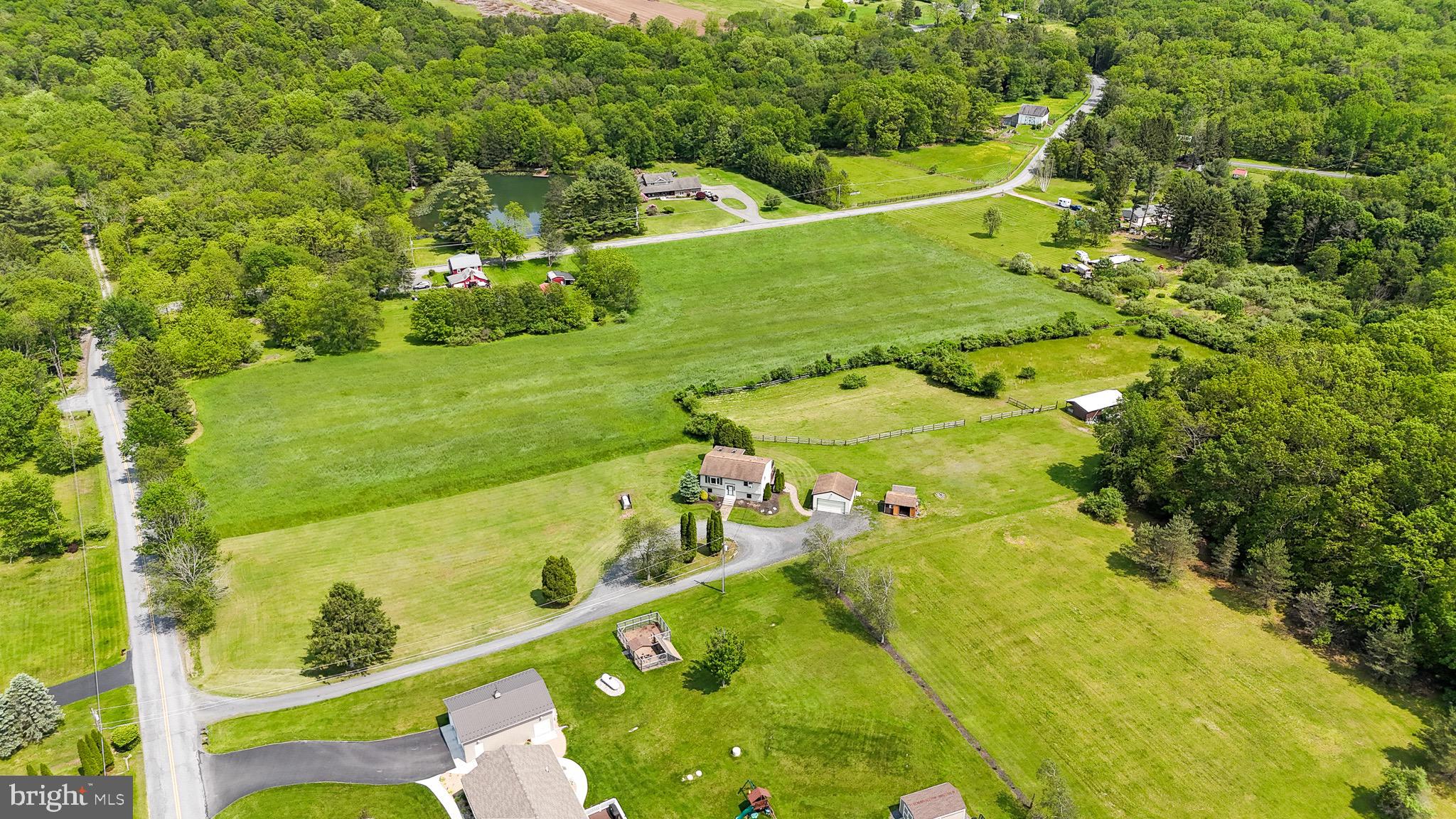924 HELL HOLLOW ROAD