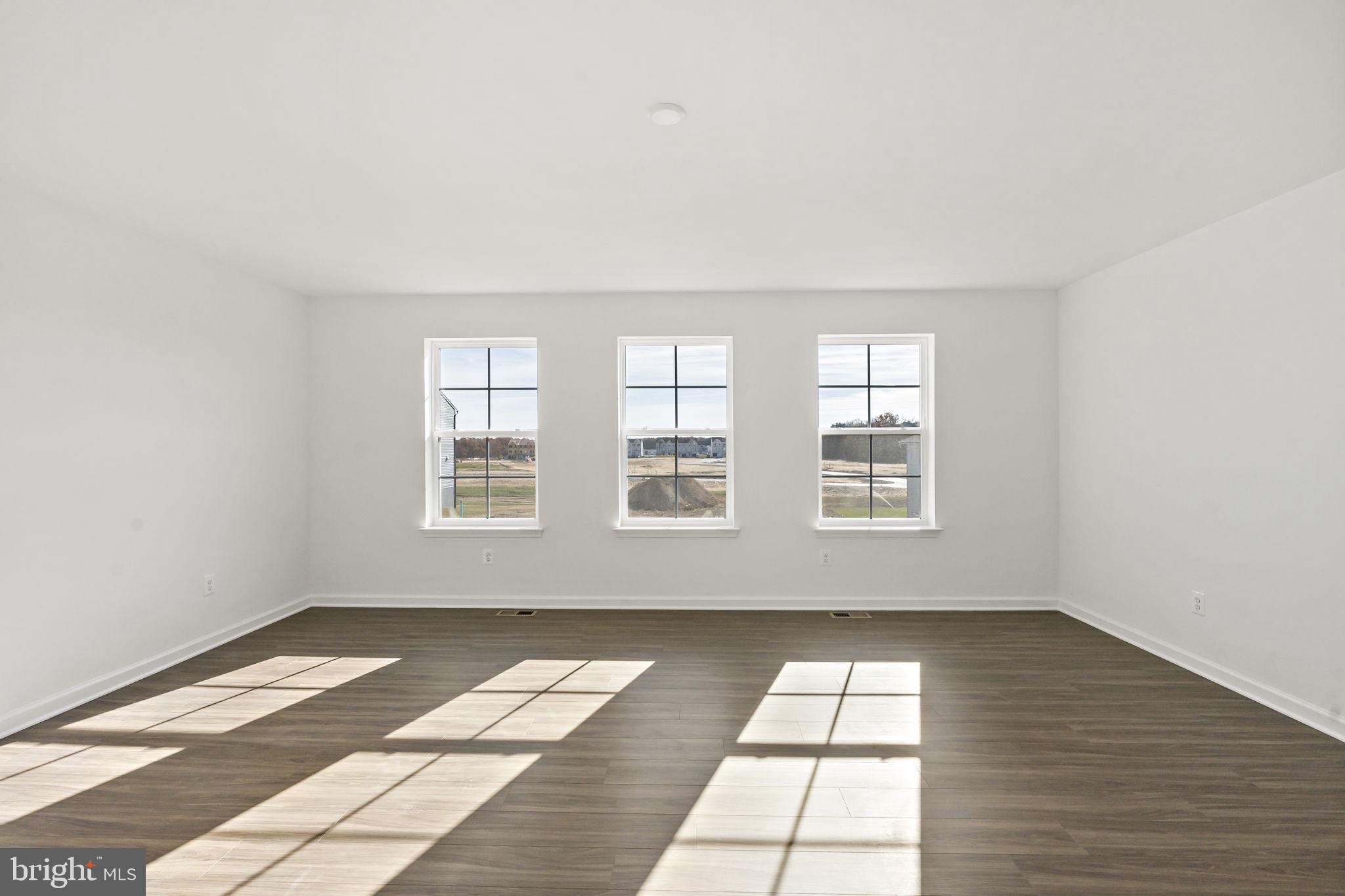 SOUTH BROOK - Residential