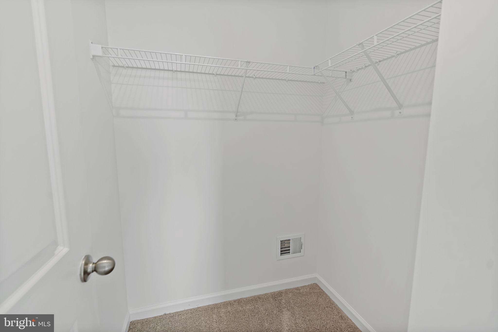 SOUTH BROOK - Residential