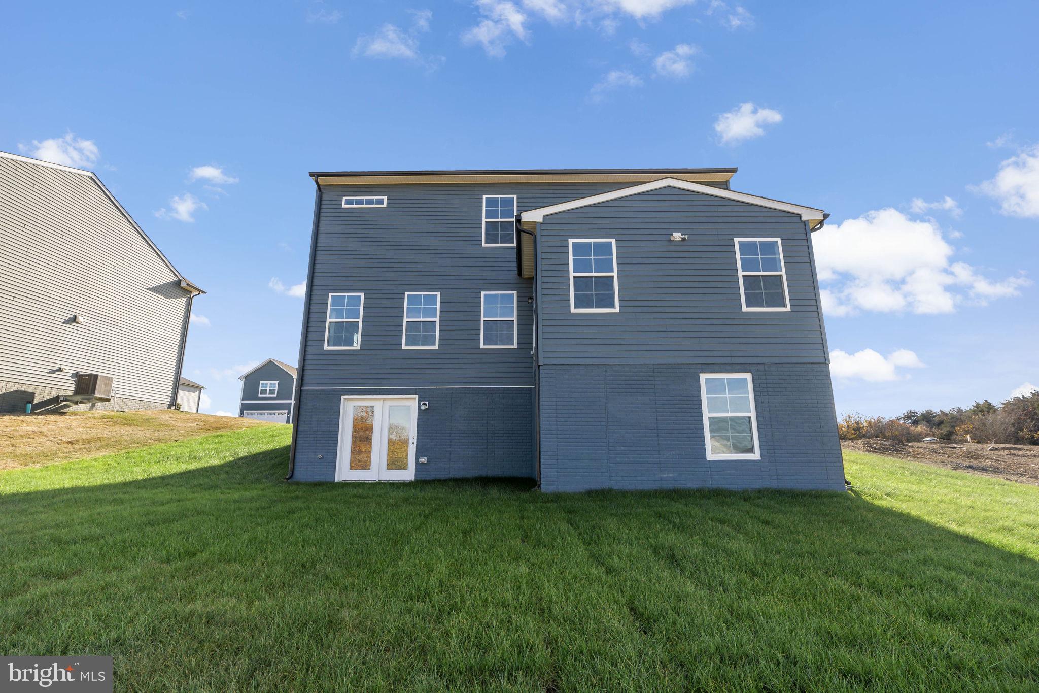 SOUTH BROOK - Residential