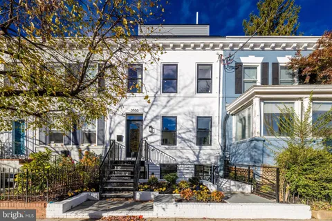 MLS: DCDC2191422