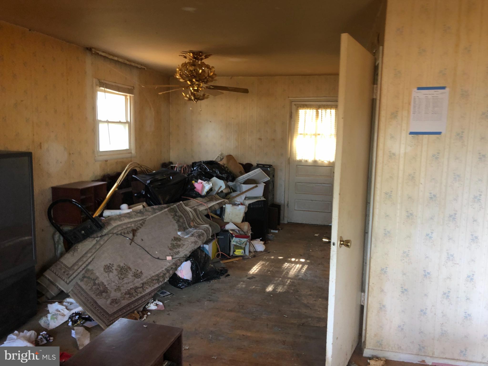 EDGE MEAD - Residential