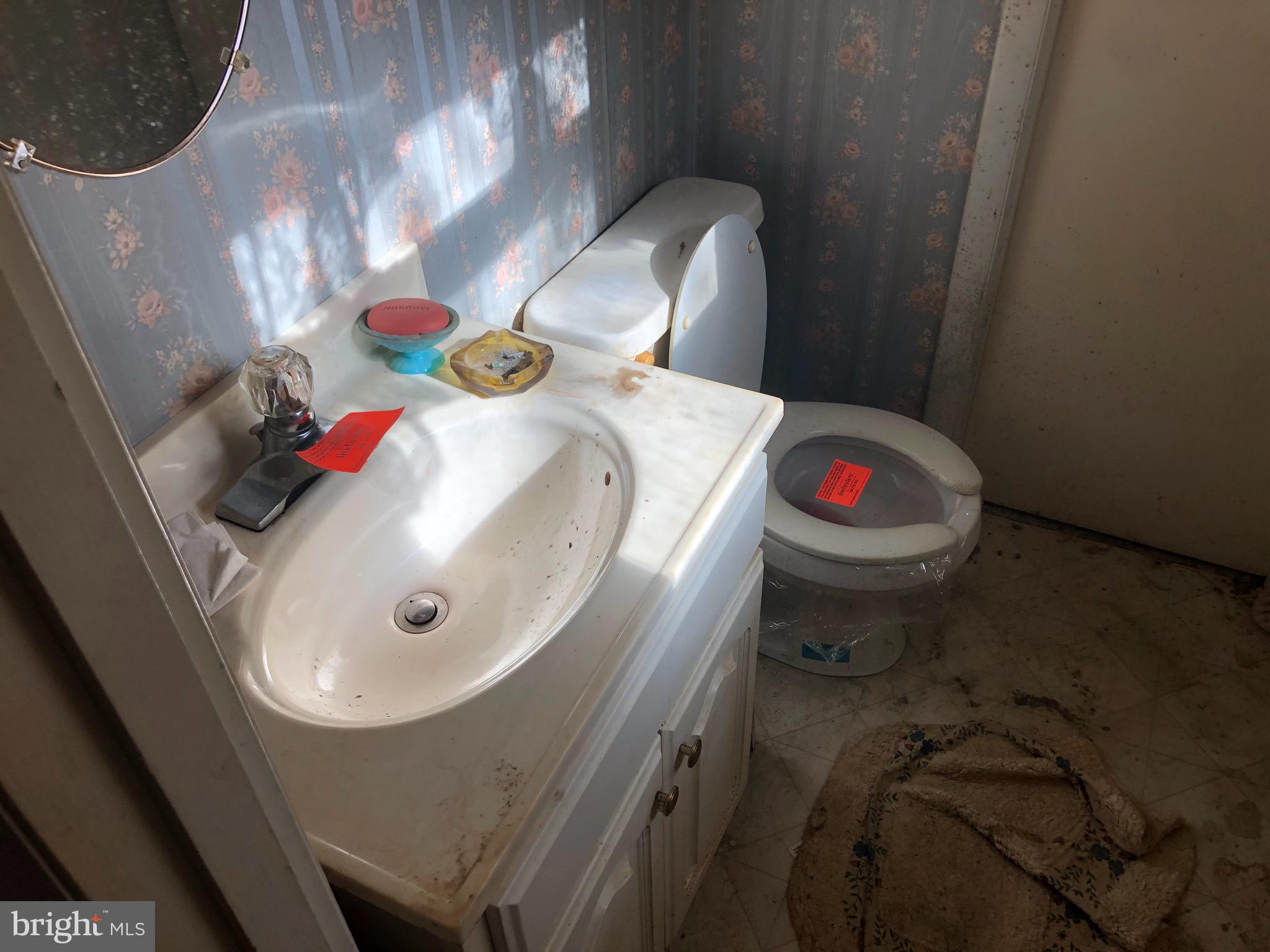 EDGE MEAD - Residential