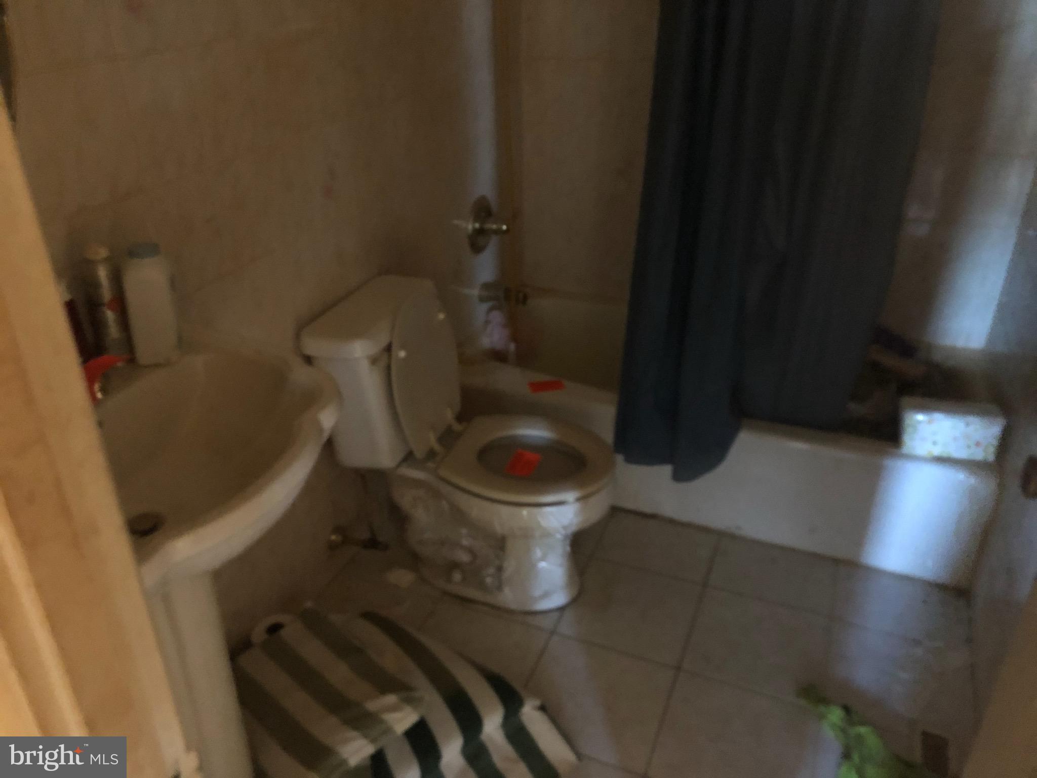 EDGE MEAD - Residential