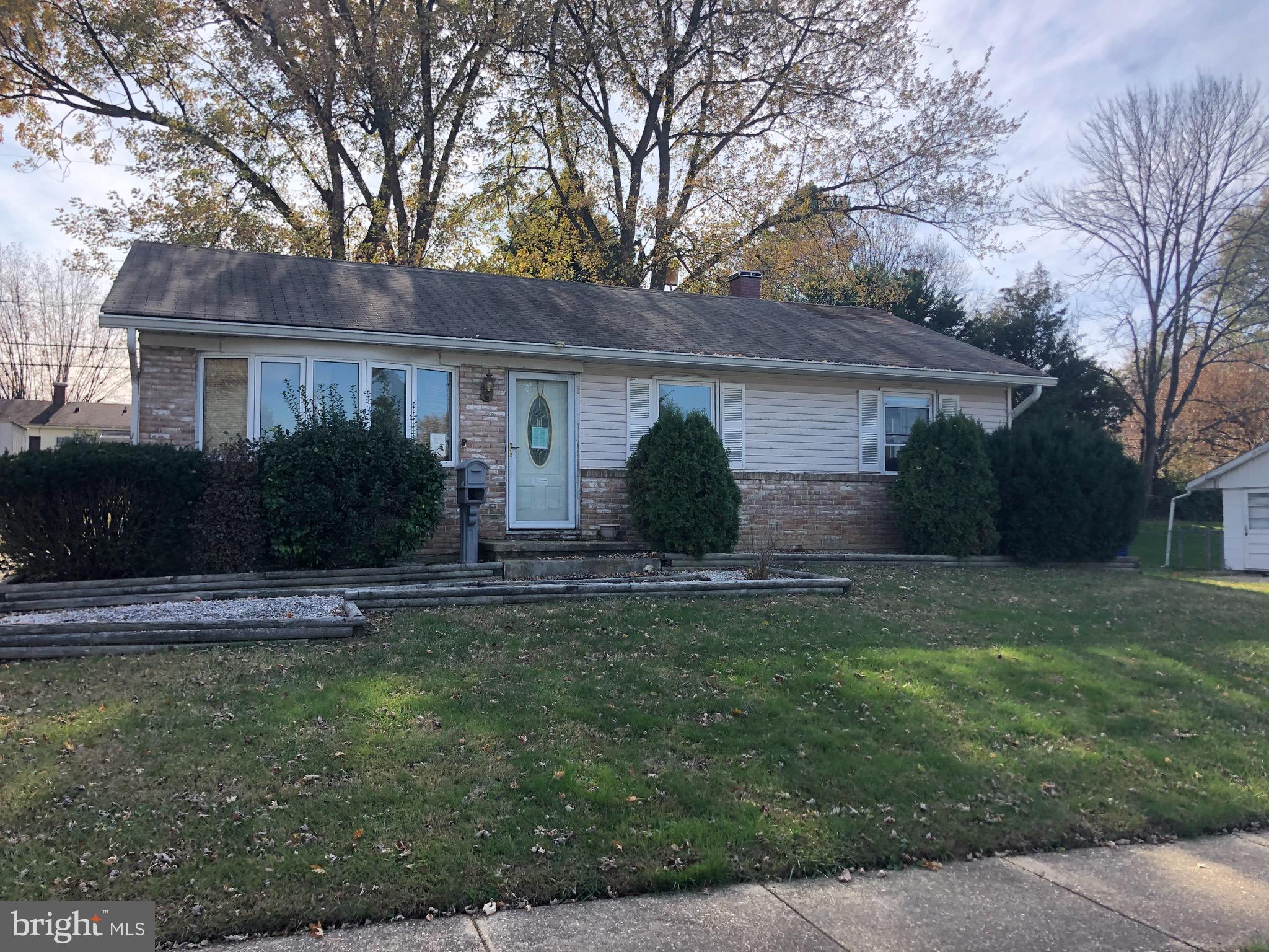 EDGE MEAD - Residential