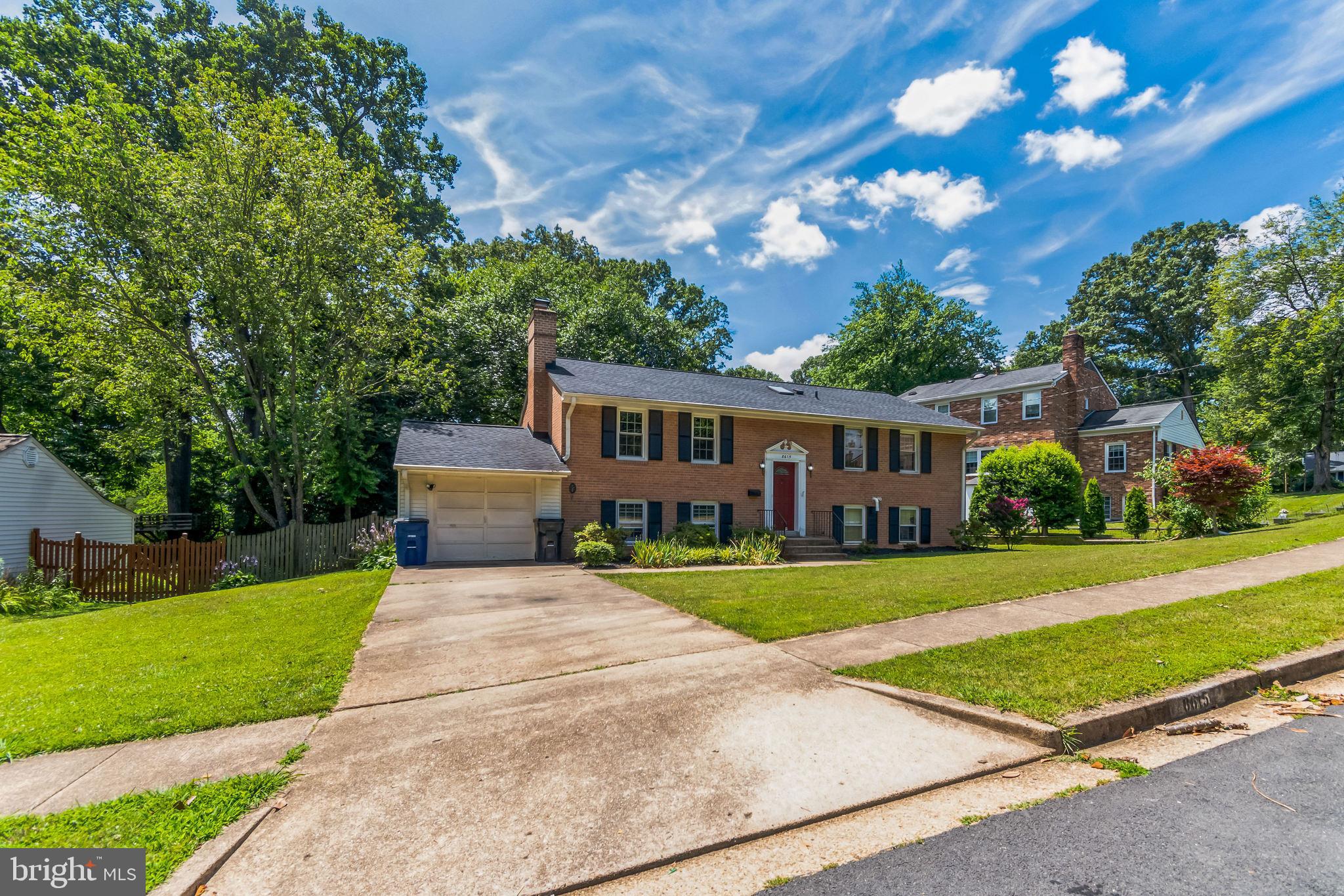 WILLOW WOODS - Residential Lease