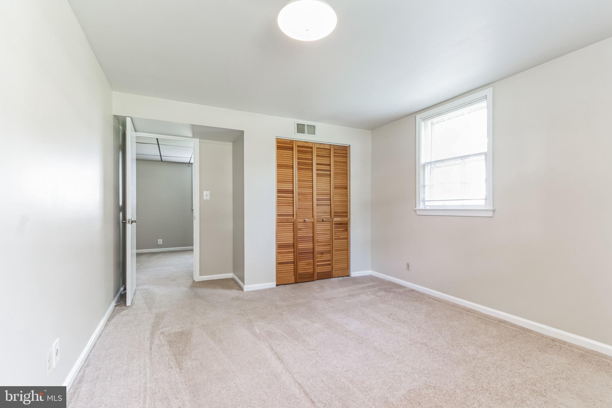 WILLOW WOODS - Residential Lease