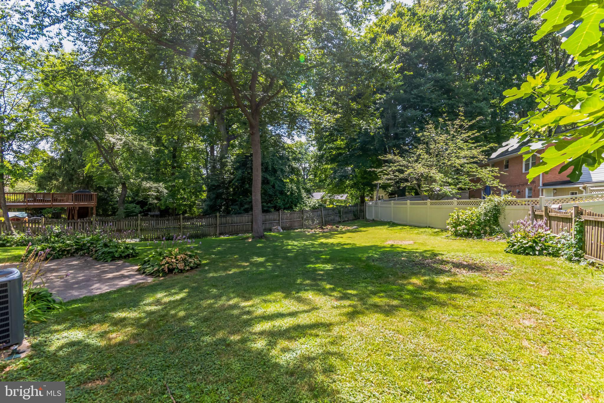 WILLOW WOODS - Residential Lease