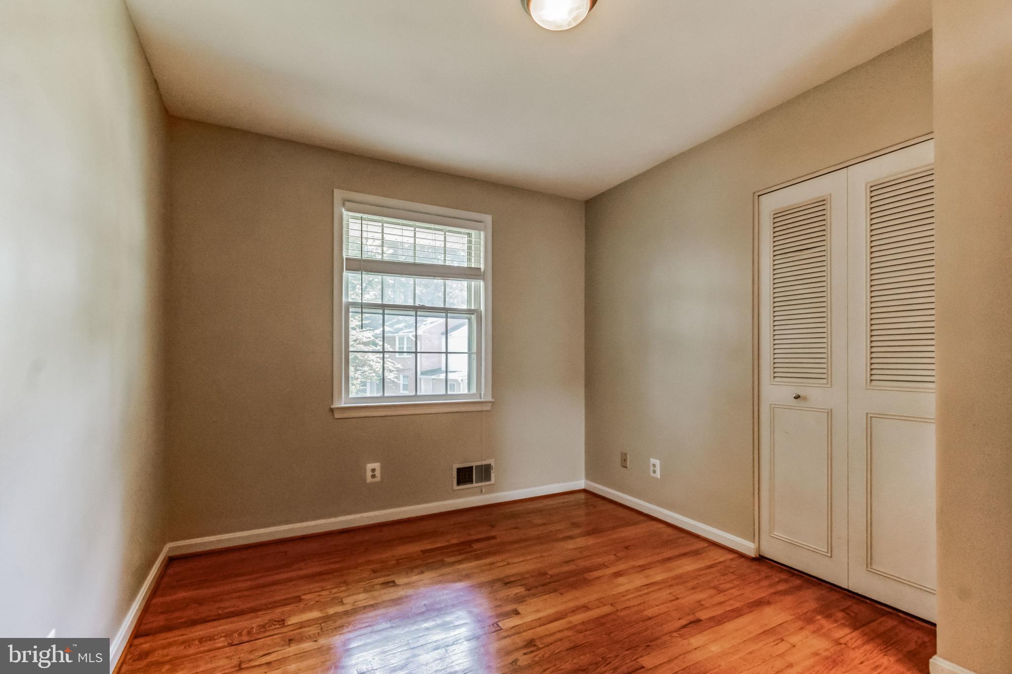 WILLOW WOODS - Residential Lease