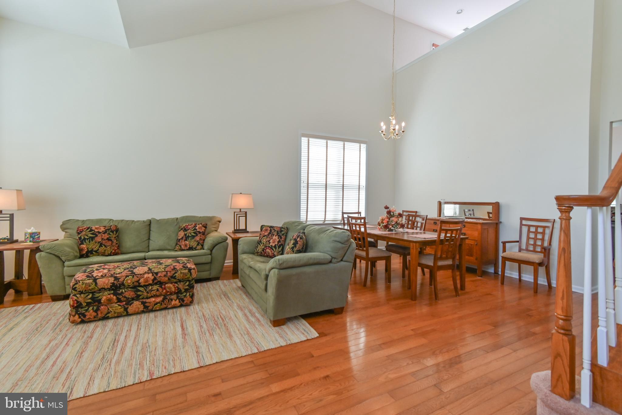 113 STATION TERRACE W