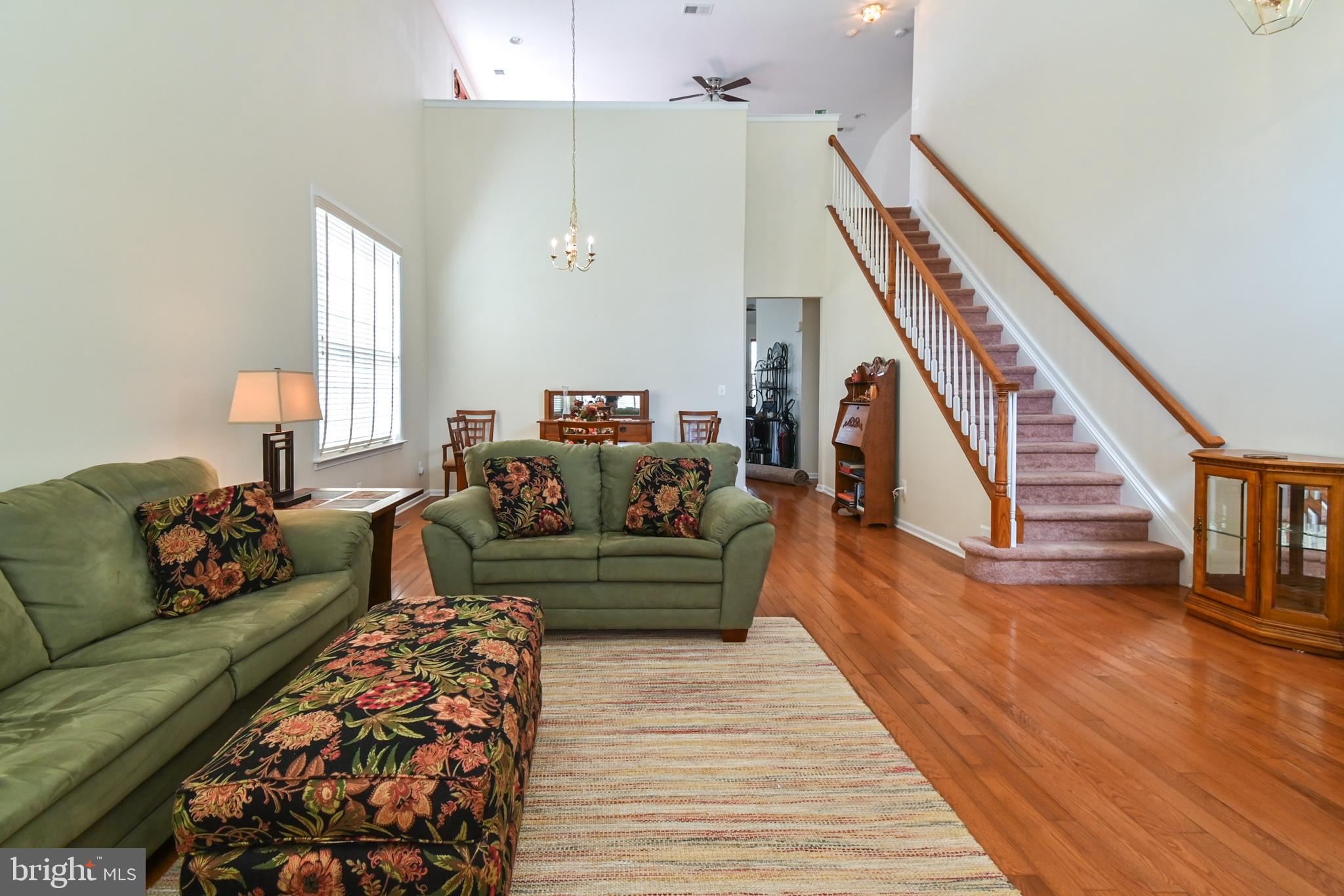 113 STATION TERRACE W