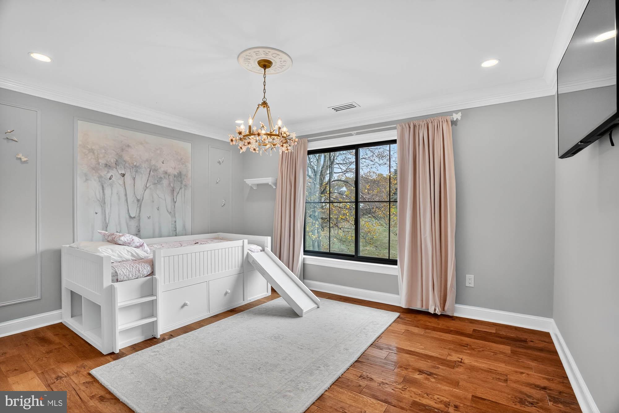 HIGHLAND - Residential