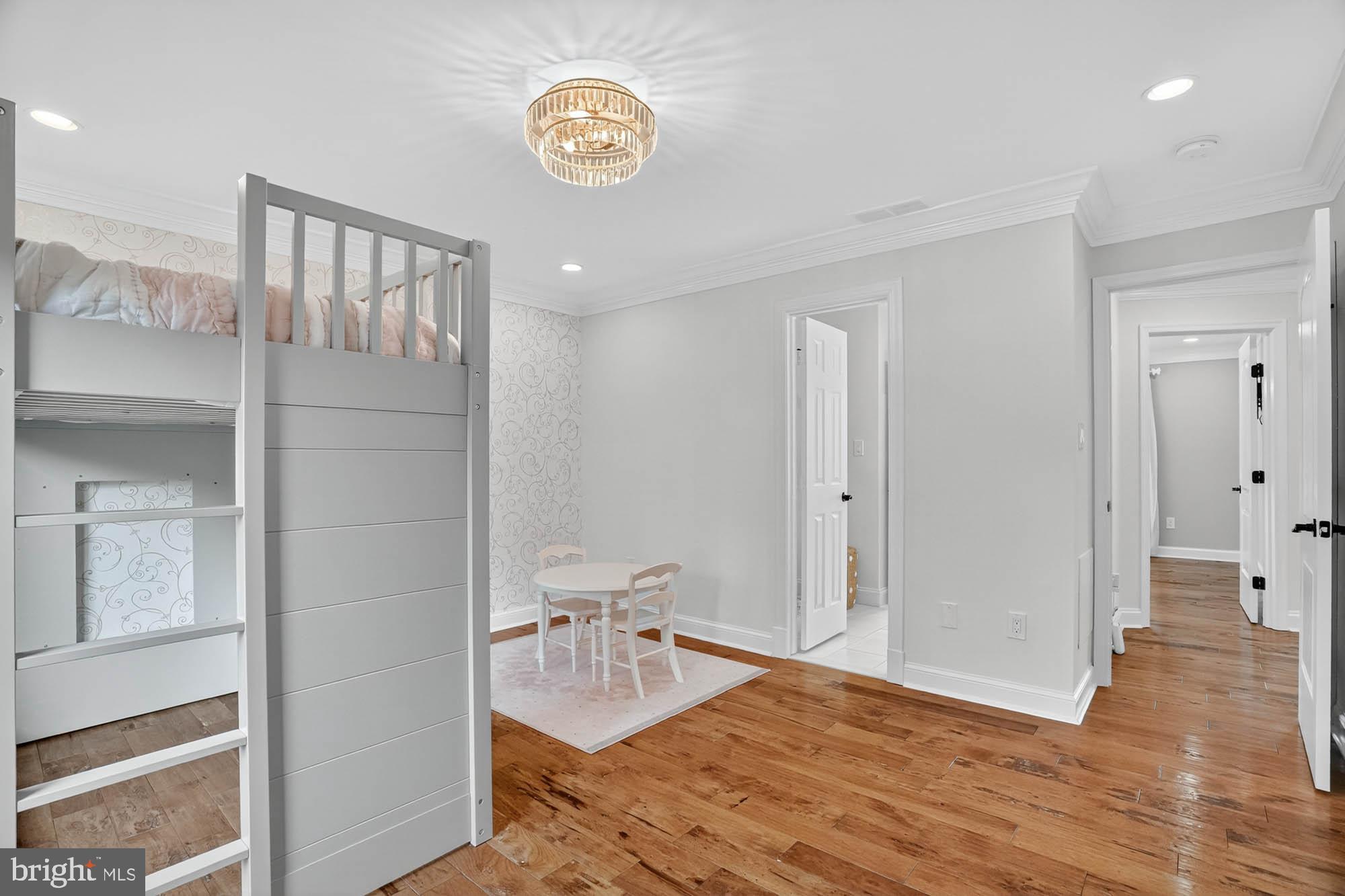 HIGHLAND - Residential