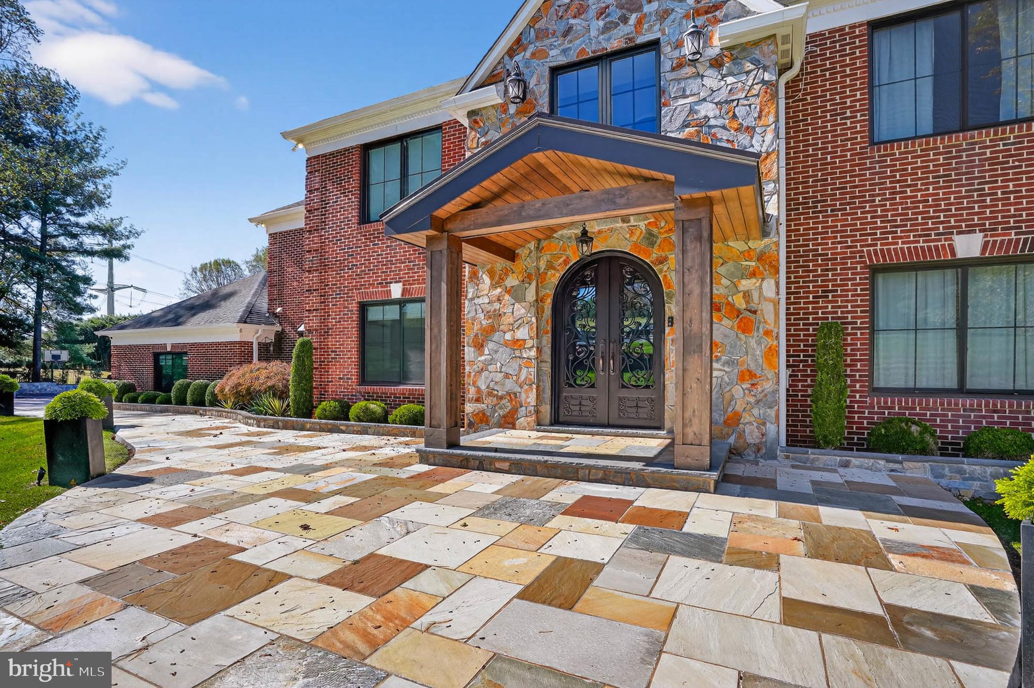 HIGHLAND - Residential