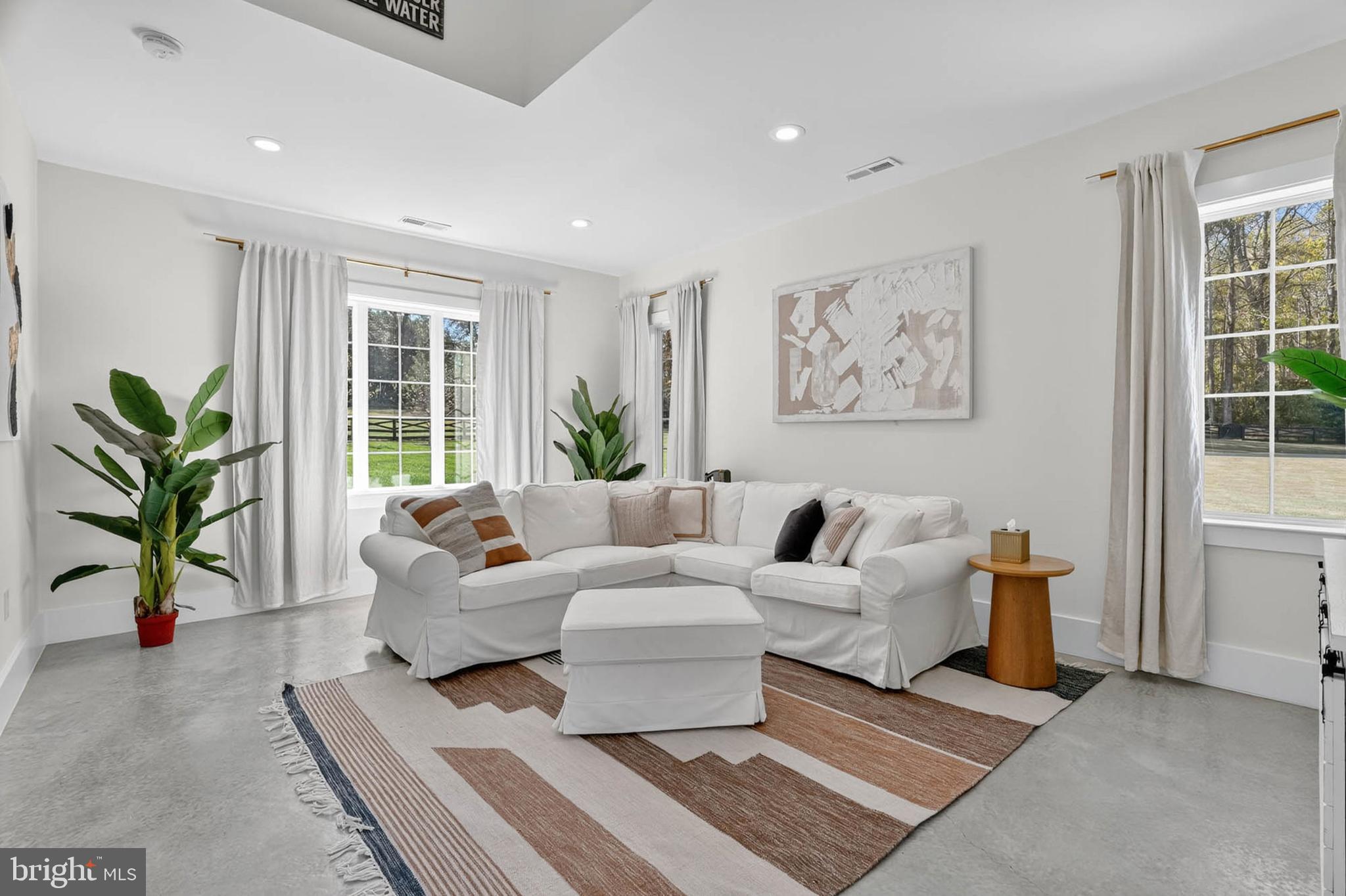 HIGHLAND - Residential