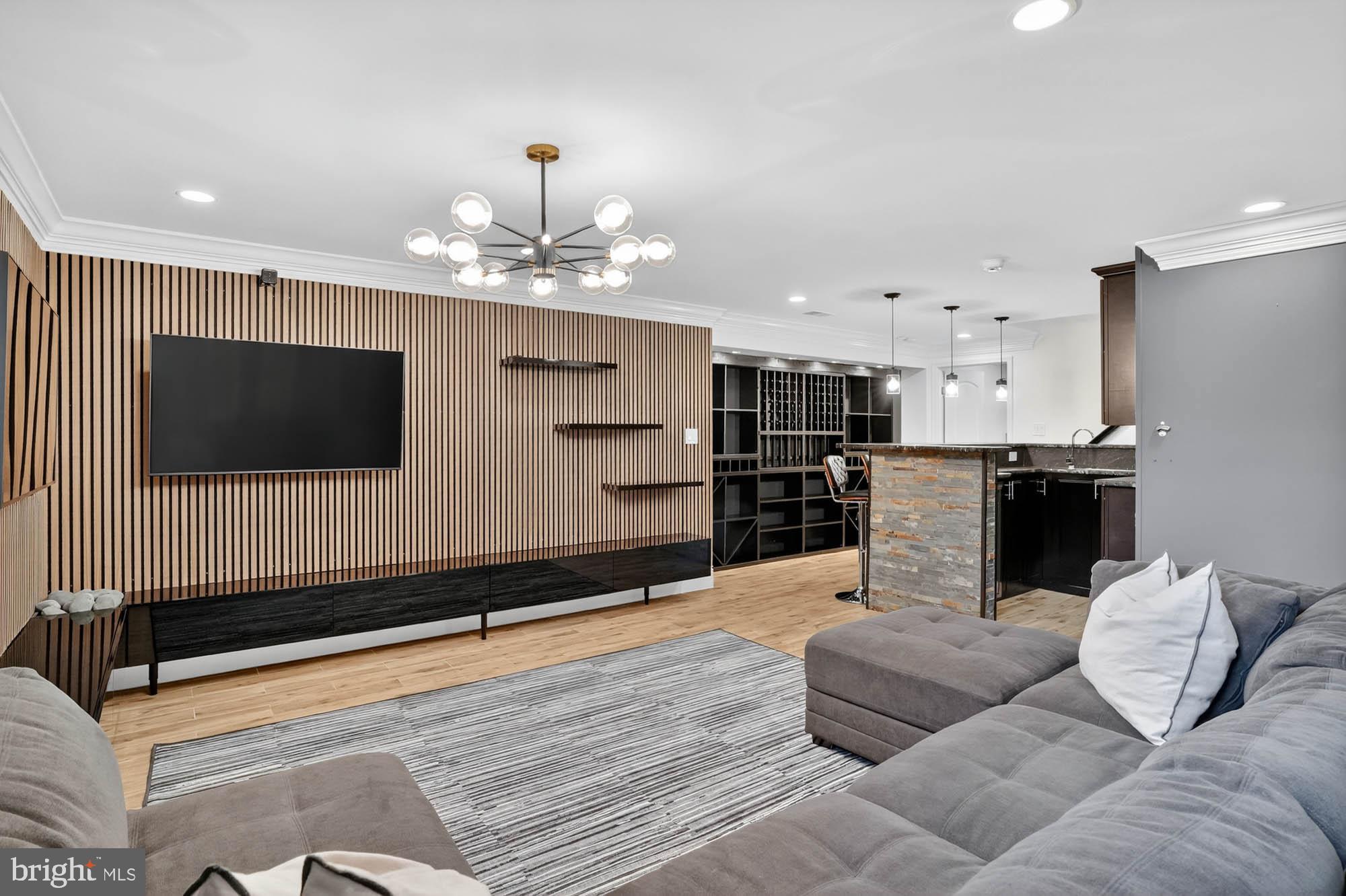 HIGHLAND - Residential