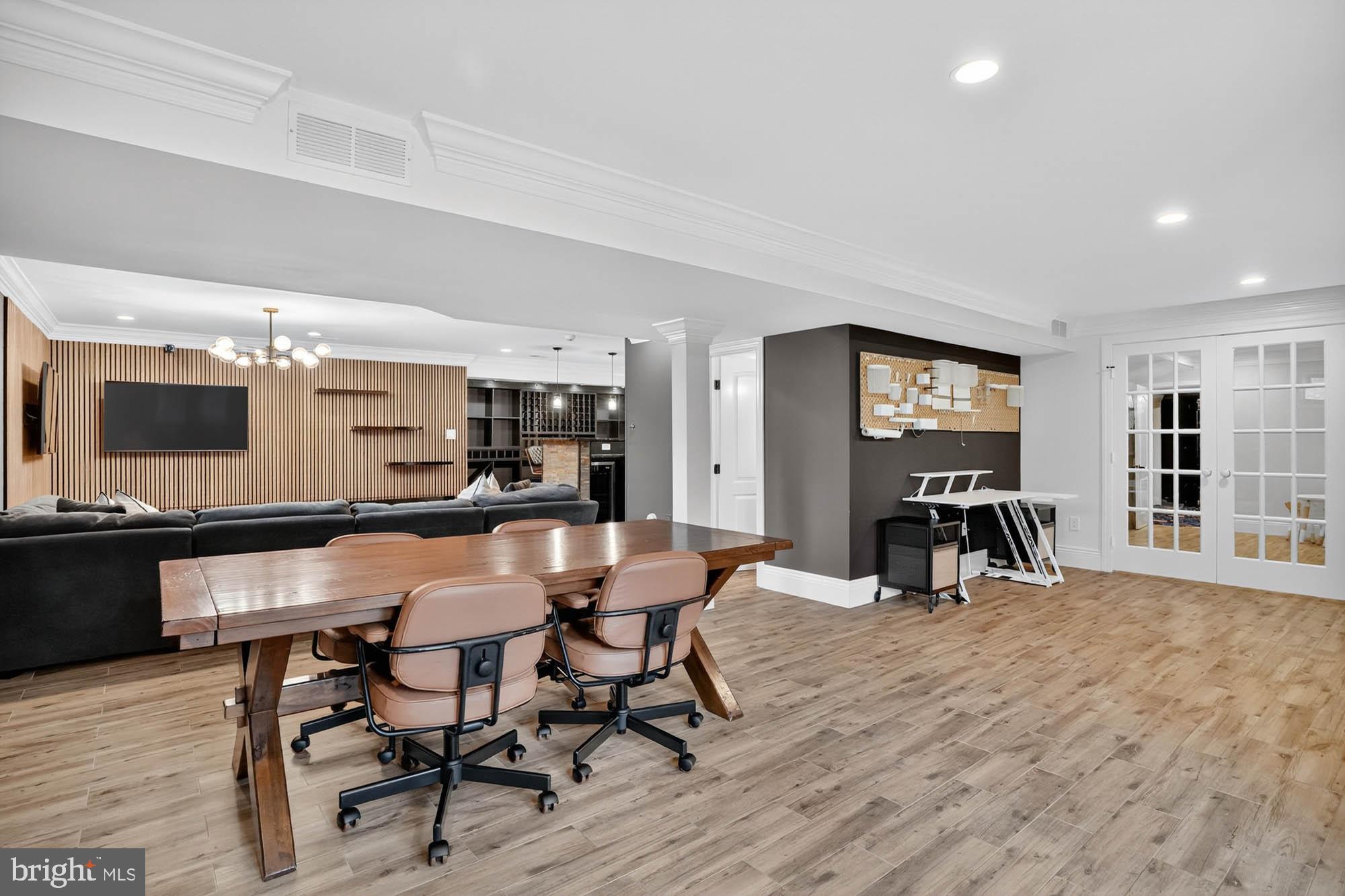 HIGHLAND - Residential