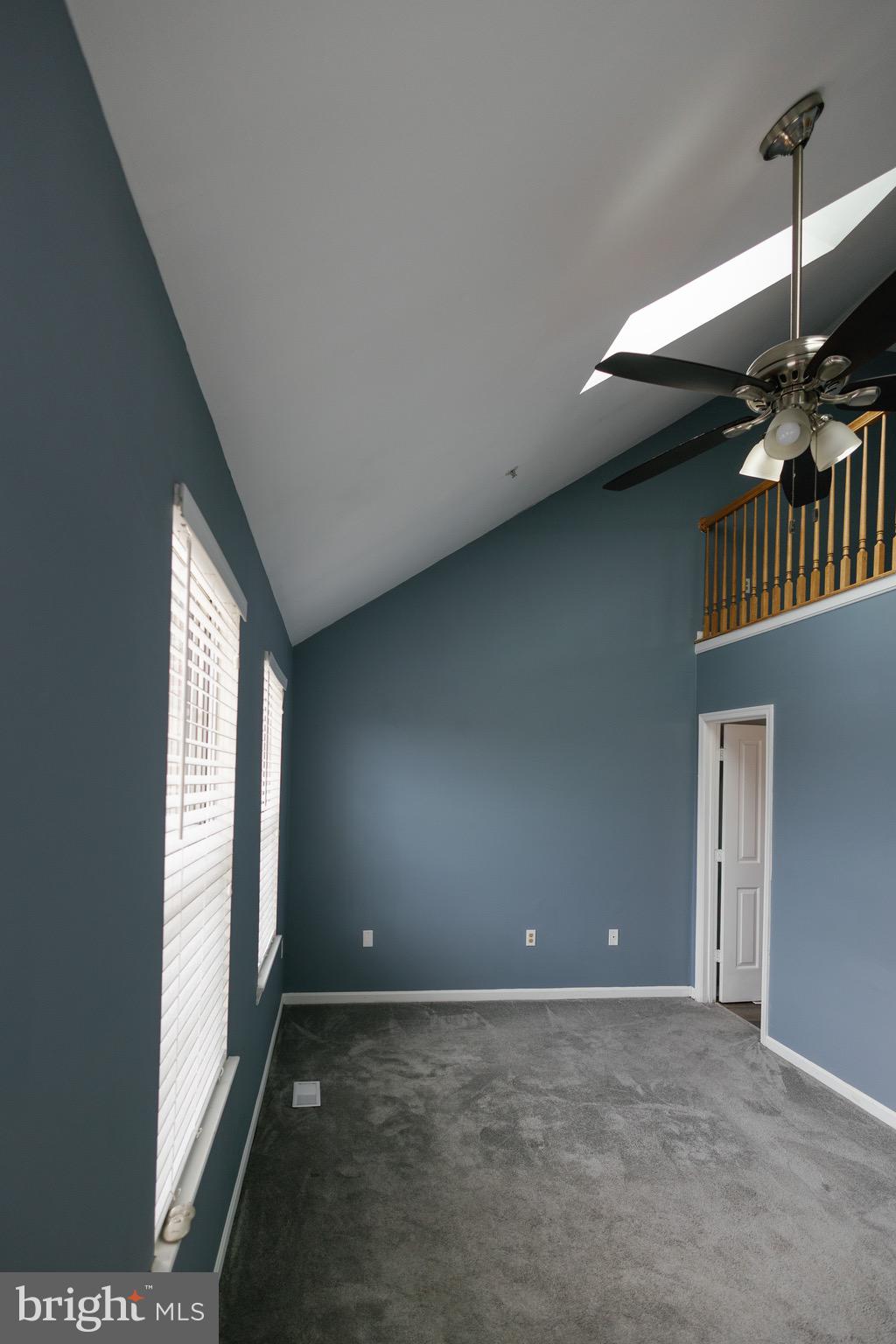 STONEY BEACH - Residential