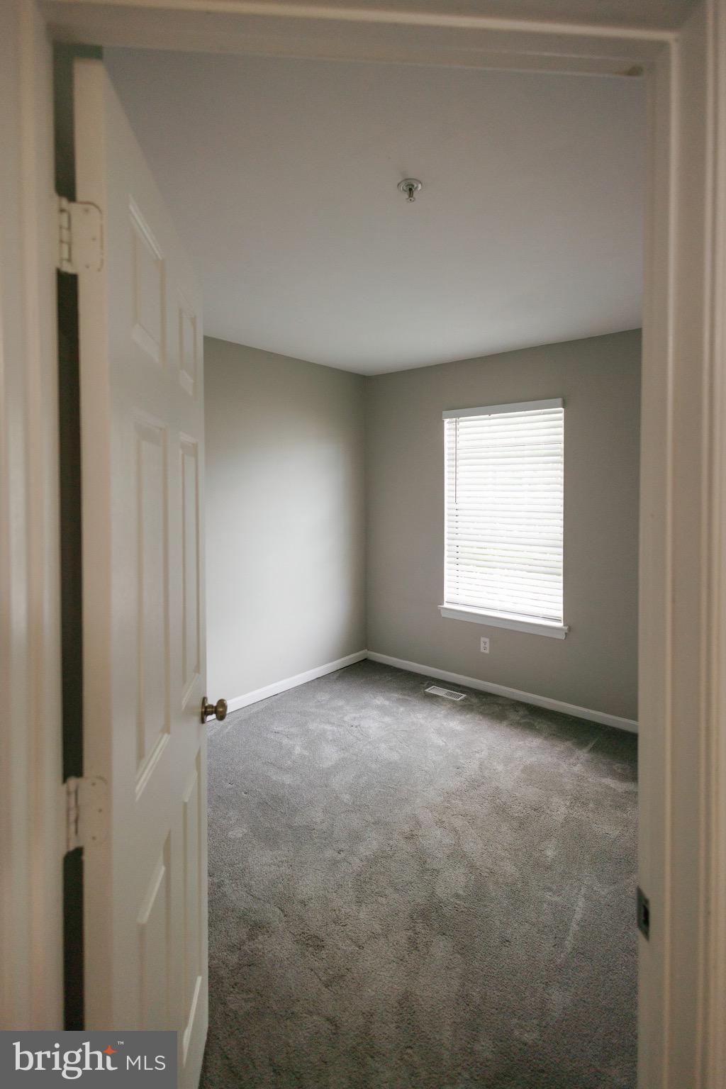 STONEY BEACH - Residential