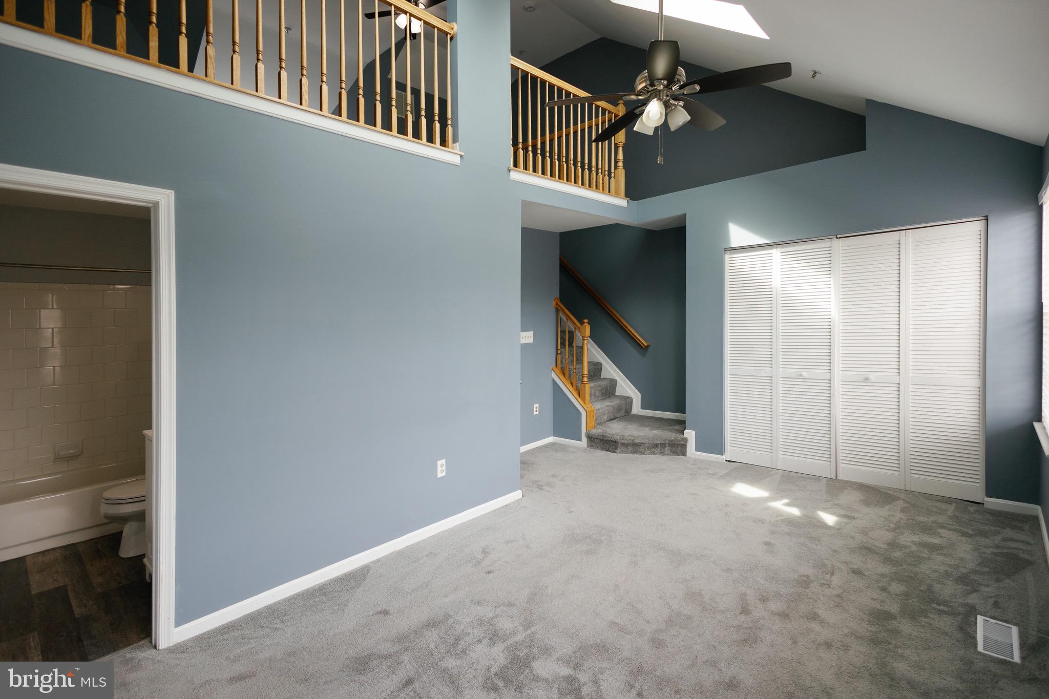 STONEY BEACH - Residential