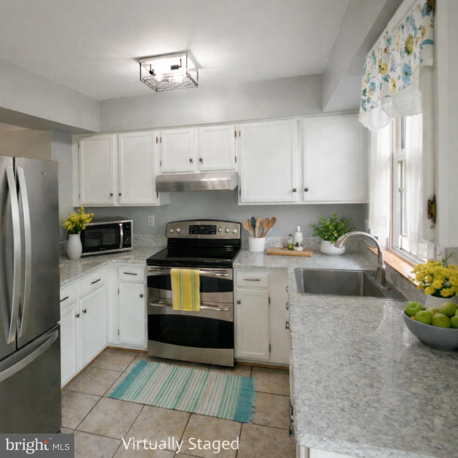 STONEY BEACH - Residential