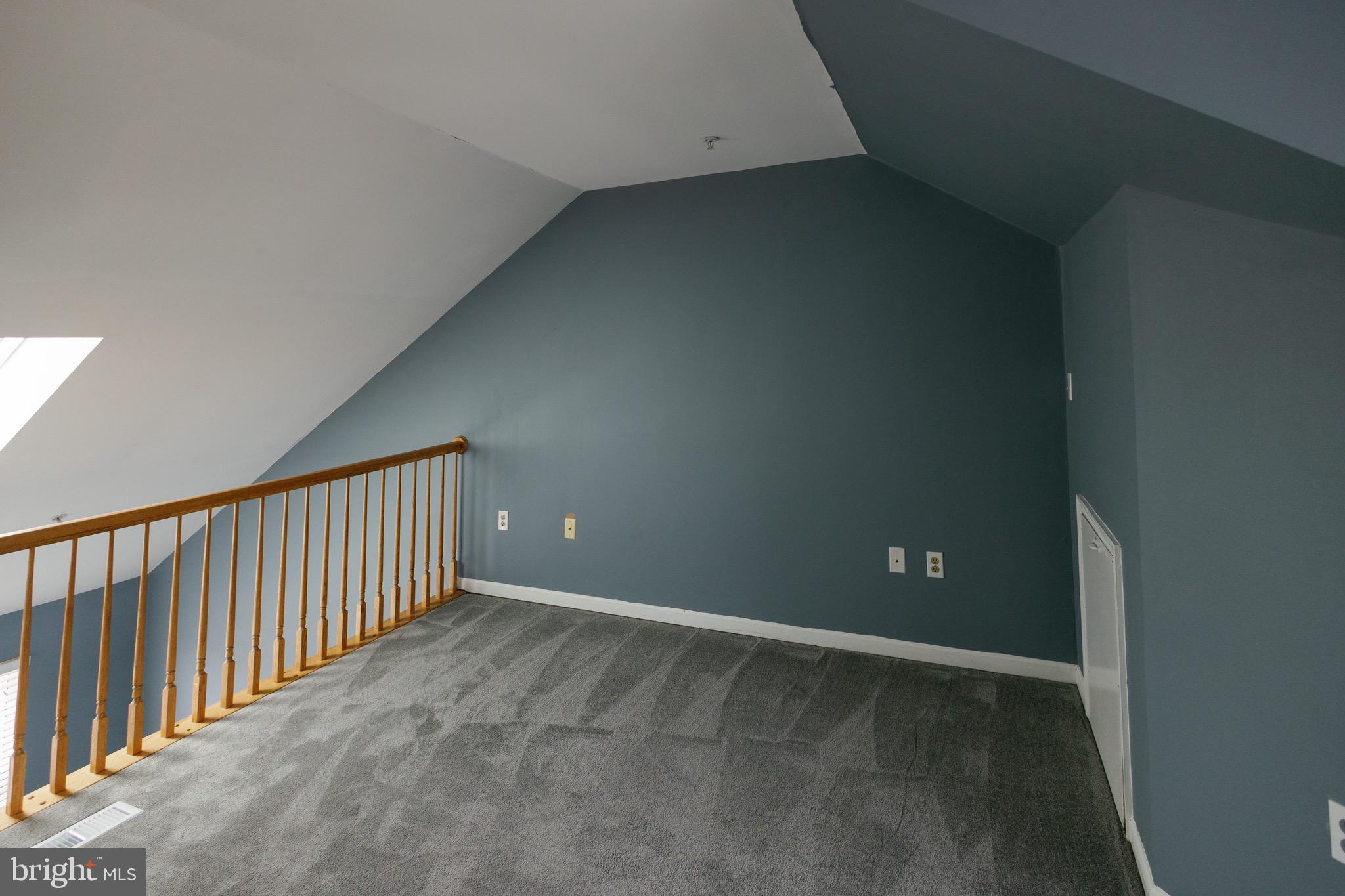 STONEY BEACH - Residential