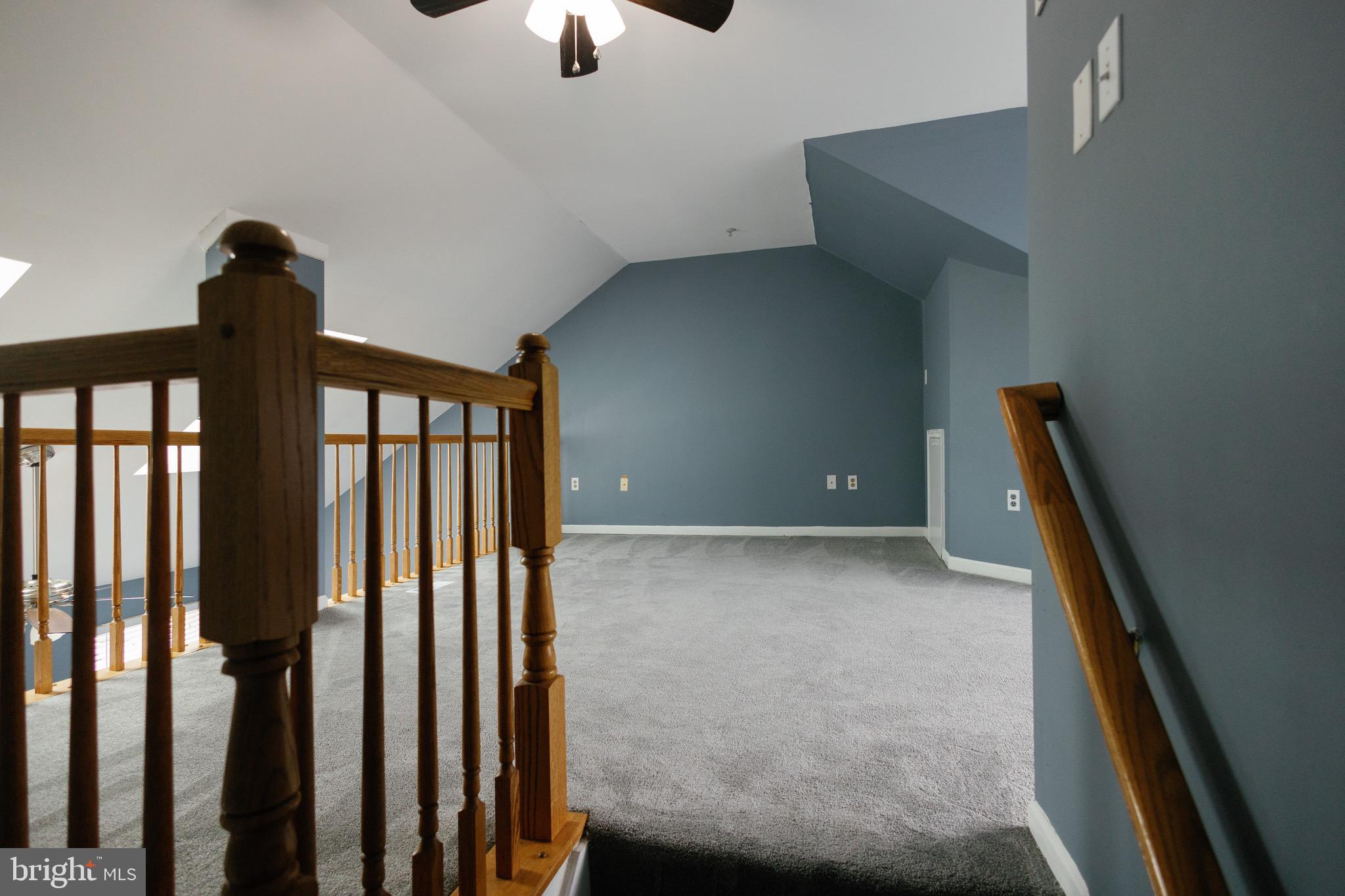 STONEY BEACH - Residential