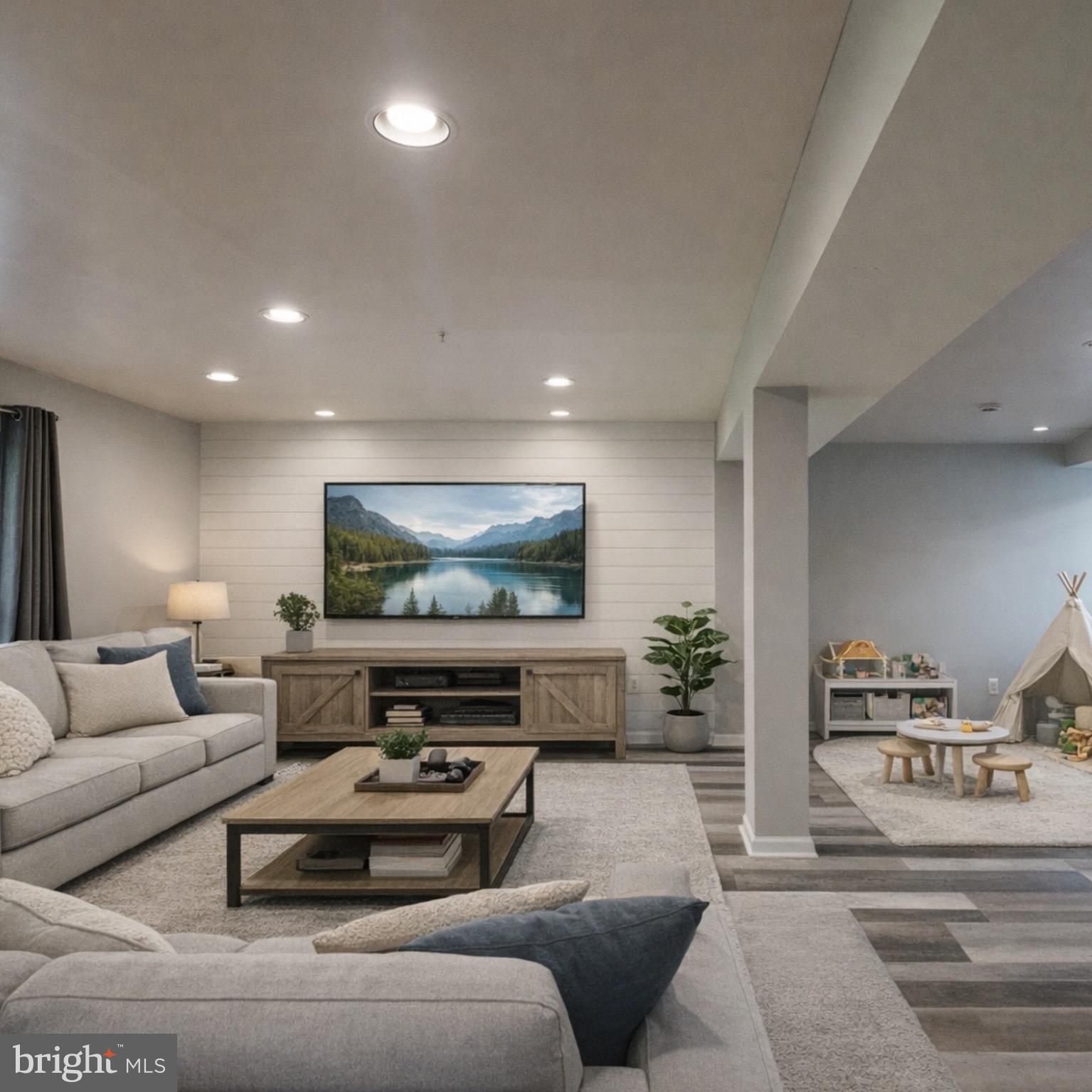 STONEY BEACH - Residential