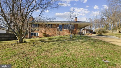 Homes For Sale - 2019 Valley Road<br/> ANNAPOLIS, MD 21401