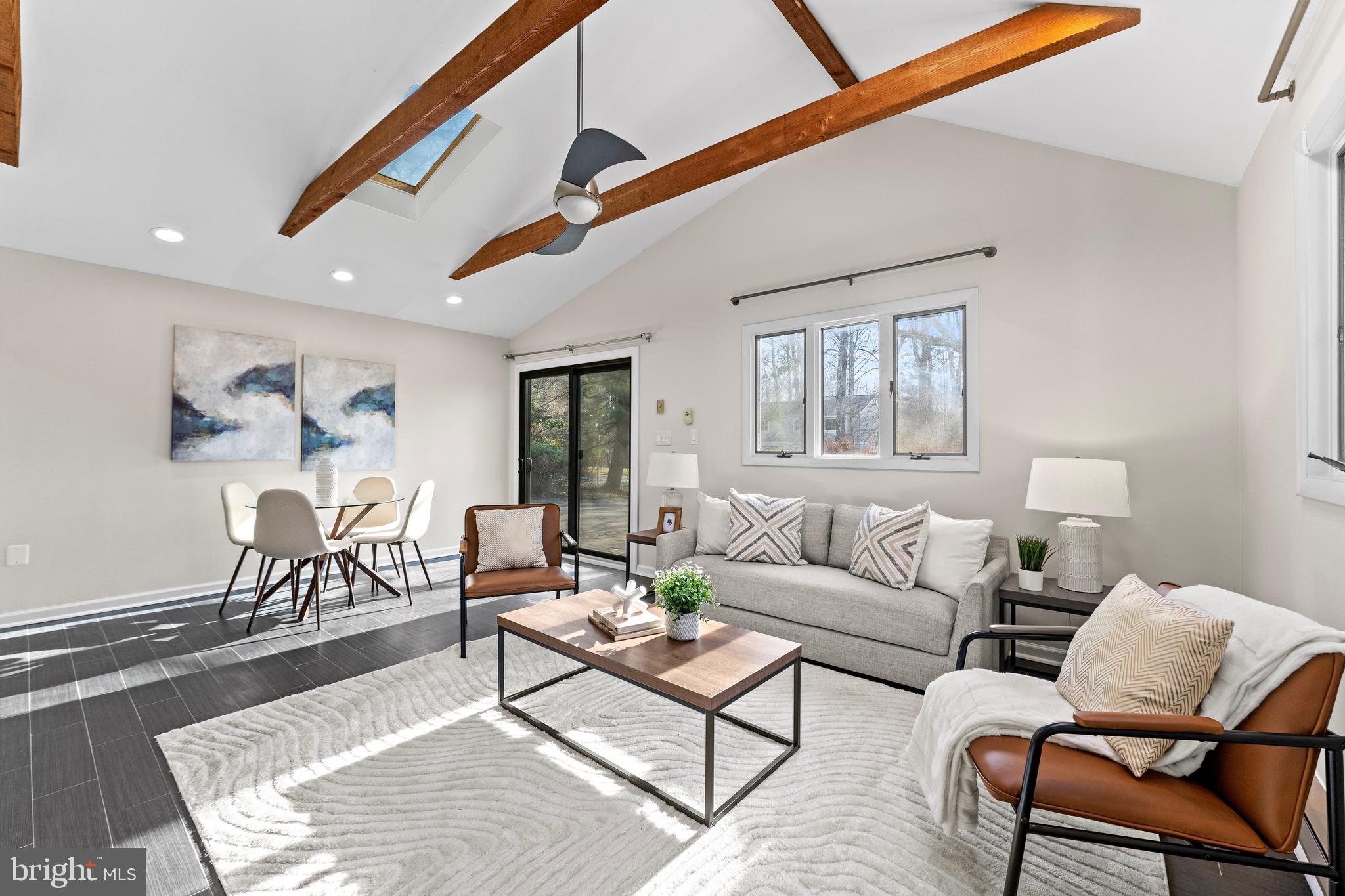 STONEGATE - Residential