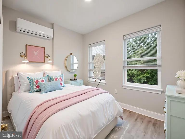 1236 W AIRDRIE STREET B