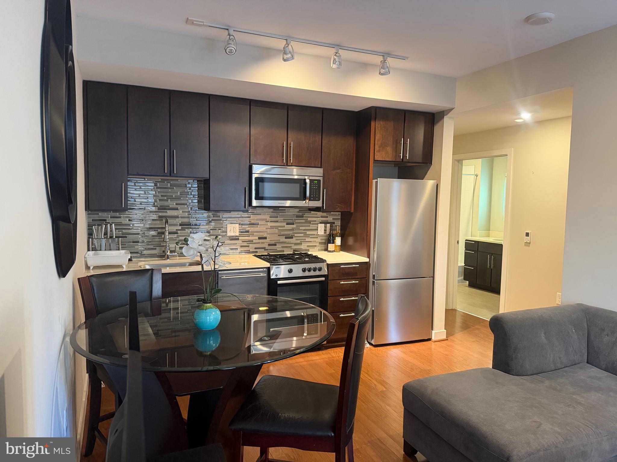 DOWNTOWN SILVER SPRING - Residential