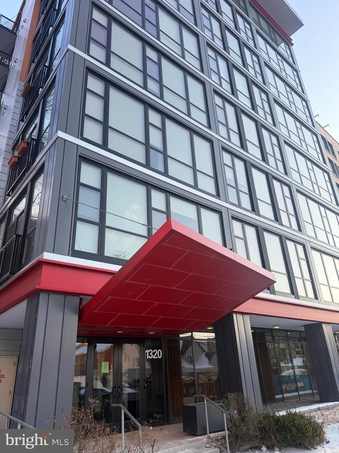 DOWNTOWN SILVER SPRING - Residential