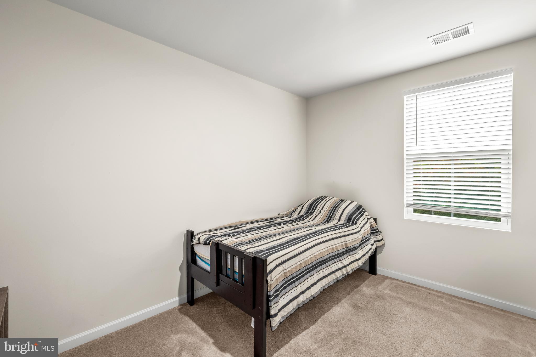 WILDERNESS SHORES - Residential