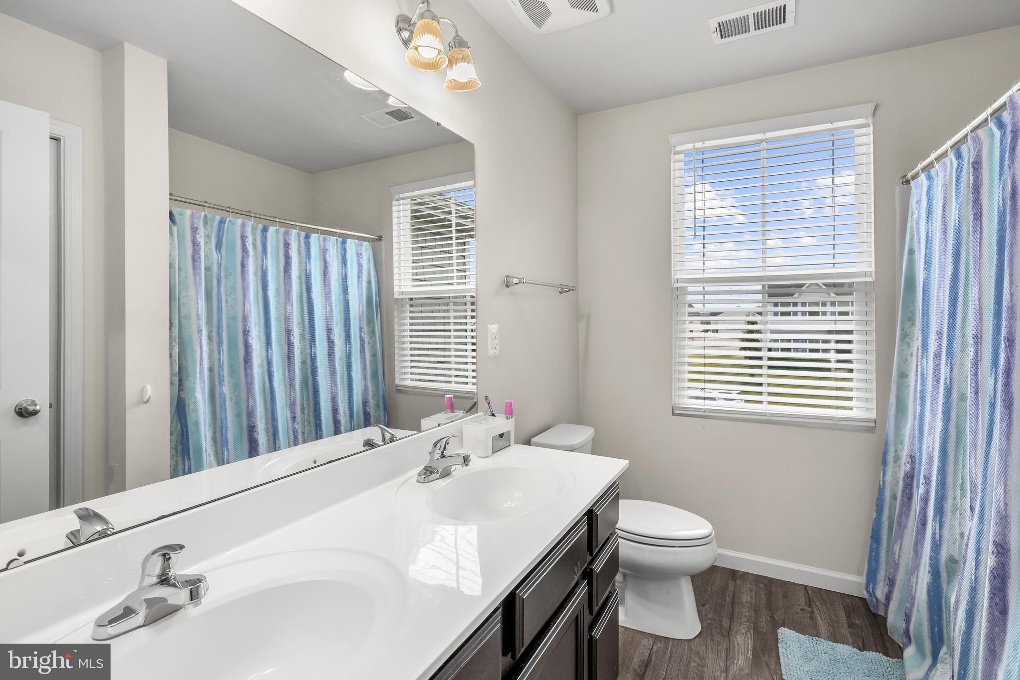 WILDERNESS SHORES - Residential