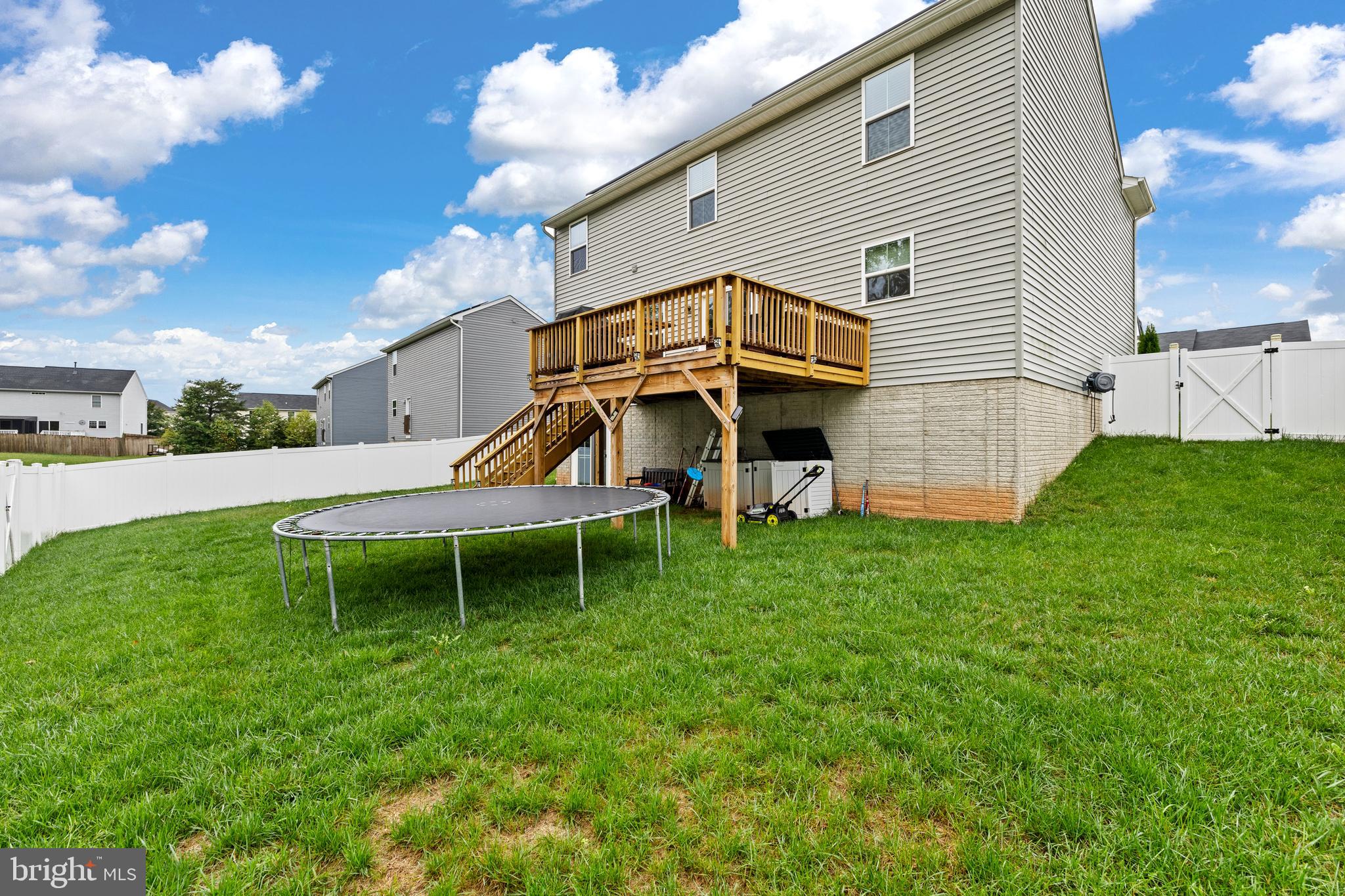 WILDERNESS SHORES - Residential